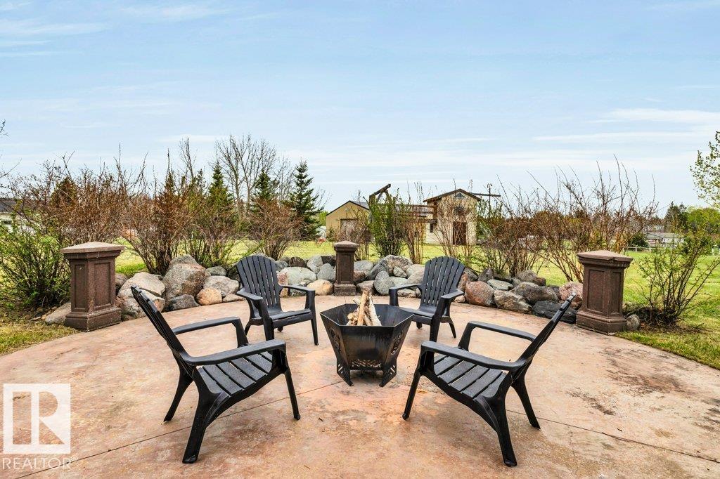 Photo 62 at 19-51214 Rge Rd 260, Silver Bell Estates, Rural Parkland County