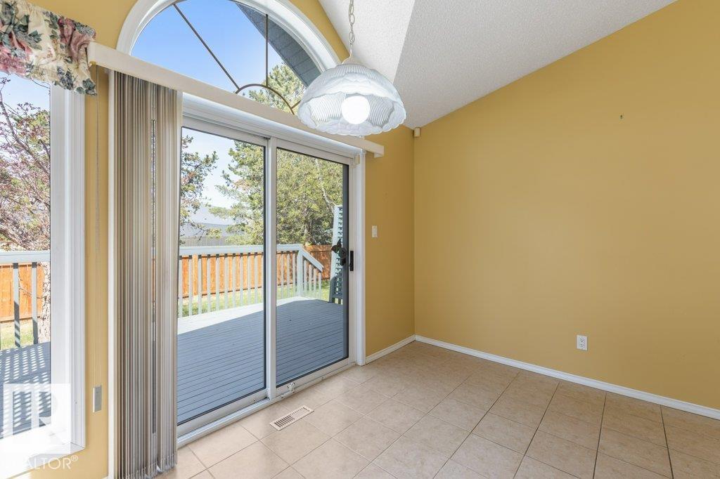 Photo 20 at 4 Alana Court, Akinsdale, St. Albert