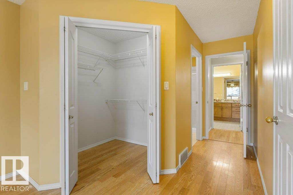 Photo 32 at 4 Alana Court, Akinsdale, St. Albert