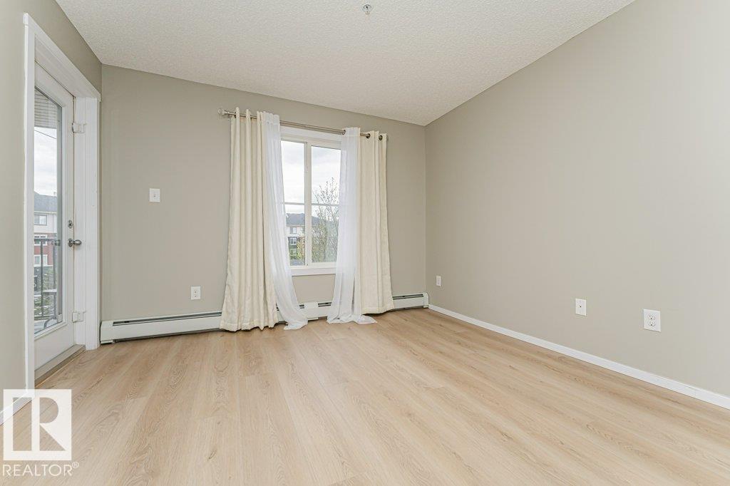 https://zimg.paragon.ice.com/ParagonImages/Property/PM/RAE/225400858/20/0/0/71d156c53210aa355d8ad39366db1354/1/f3f875a291761e8c02d5c0b5abd999d5/225400858-82c83a23-a65b-4b07-965a-743201481899.JPG