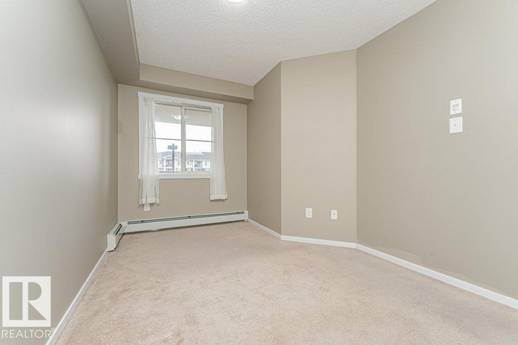 https://zimg.paragon.ice.com/ParagonImages/Property/PM/RAE/225400858/23/0/0/3e46679b86f0710118ff99b7b861b377/1/f3f875a291761e8c02d5c0b5abd999d5/225400858-cfcc8237-ae61-4980-bdb0-0459824695a4.JPG