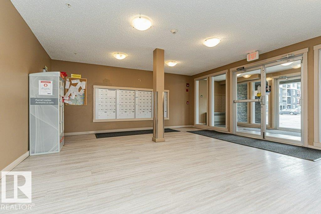 https://zimg.paragon.ice.com/ParagonImages/Property/PM/RAE/225400858/35/0/0/becbf504687ffb7e1fbf938bdff1363f/1/f3f875a291761e8c02d5c0b5abd999d5/225400858-afb46bdb-8c7d-41ab-ba1c-3bd0ac636db1.JPG