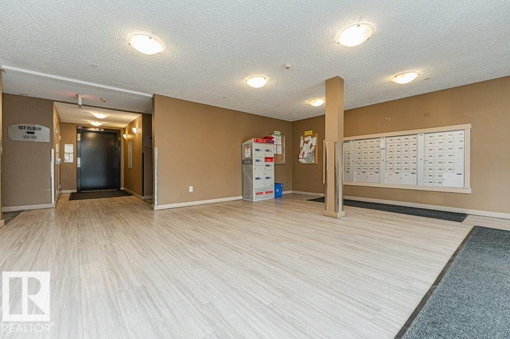 https://zimg.paragon.ice.com/ParagonImages/Property/PM/RAE/225400858/36/0/0/58880a98beec763f8212924b68216020/1/f3f875a291761e8c02d5c0b5abd999d5/225400858-ddfb1941-9b0b-41b1-a88d-6e3c77e6120b.JPG