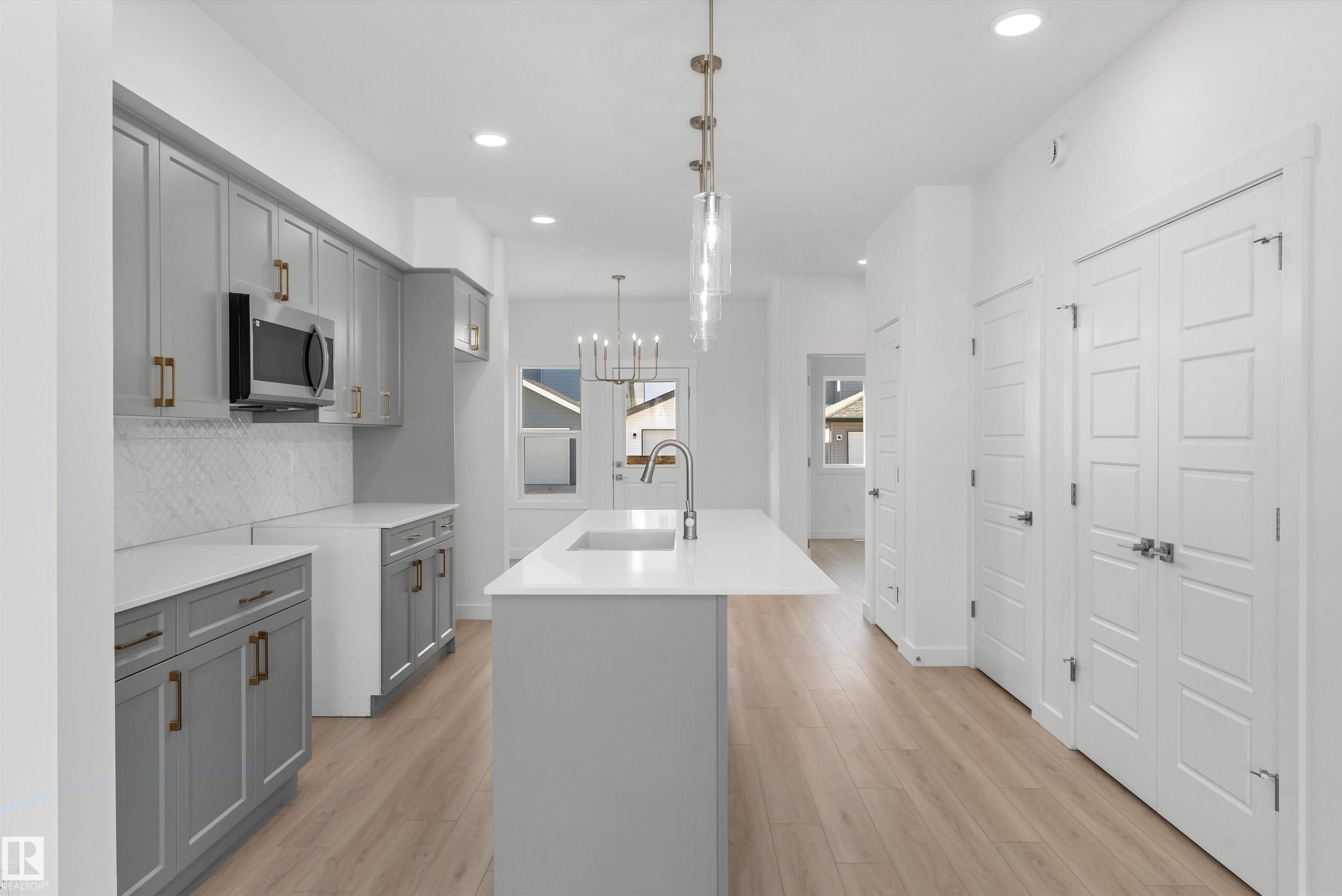 Photo 10 at 20615 43 Avenue NW, Edgemont, Edmonton