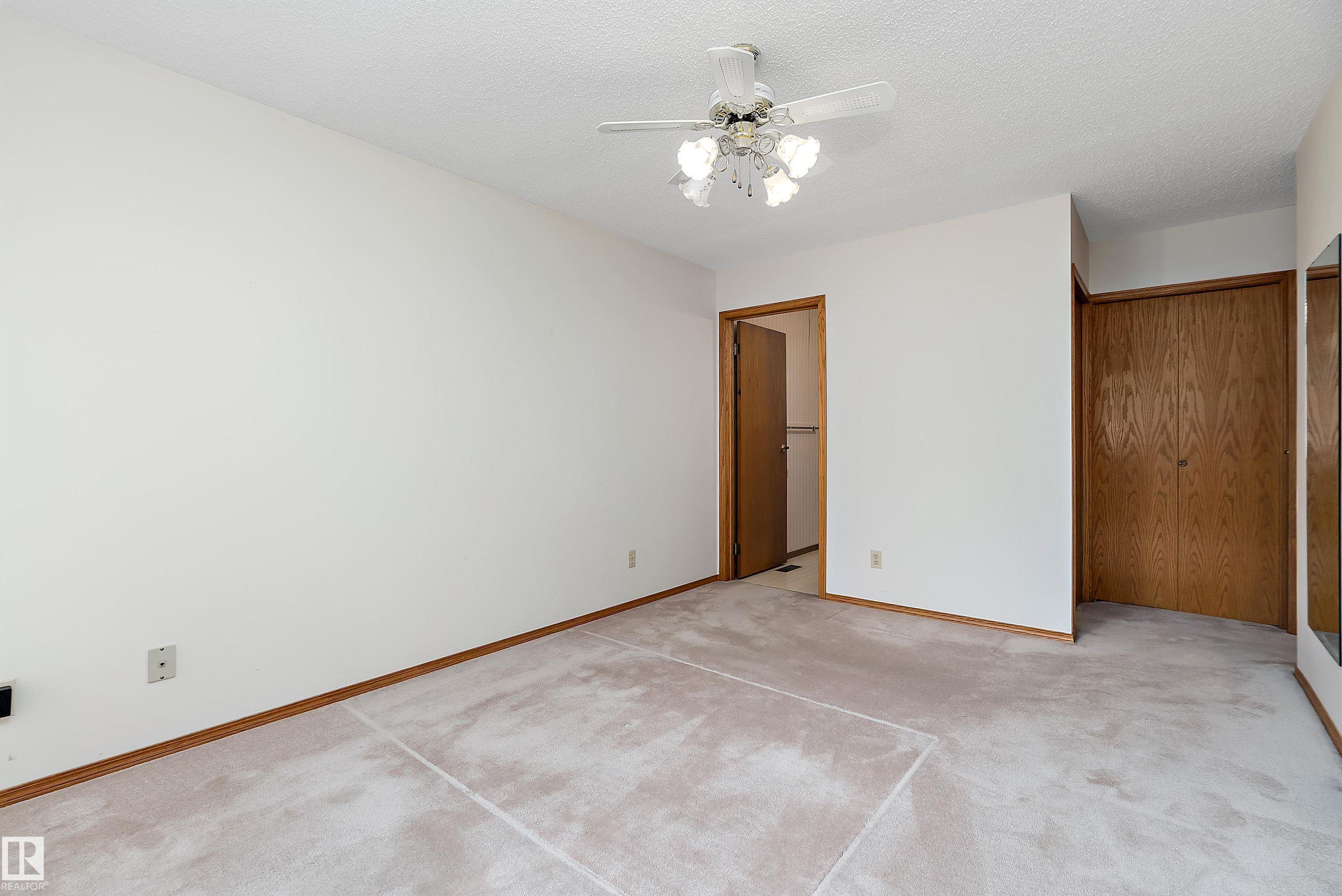 https://zimg.paragon.ice.com/ParagonImages/Property/PM/RAE/225400865/28/0/0/20fba7d229457f87f8c1edf4953c5c97/1/a9f6fb1223e8c736511e290811848673/225400865-2E16E6C6-1BA2-49C3-87CF-8C15FFD2D9B9.JPG