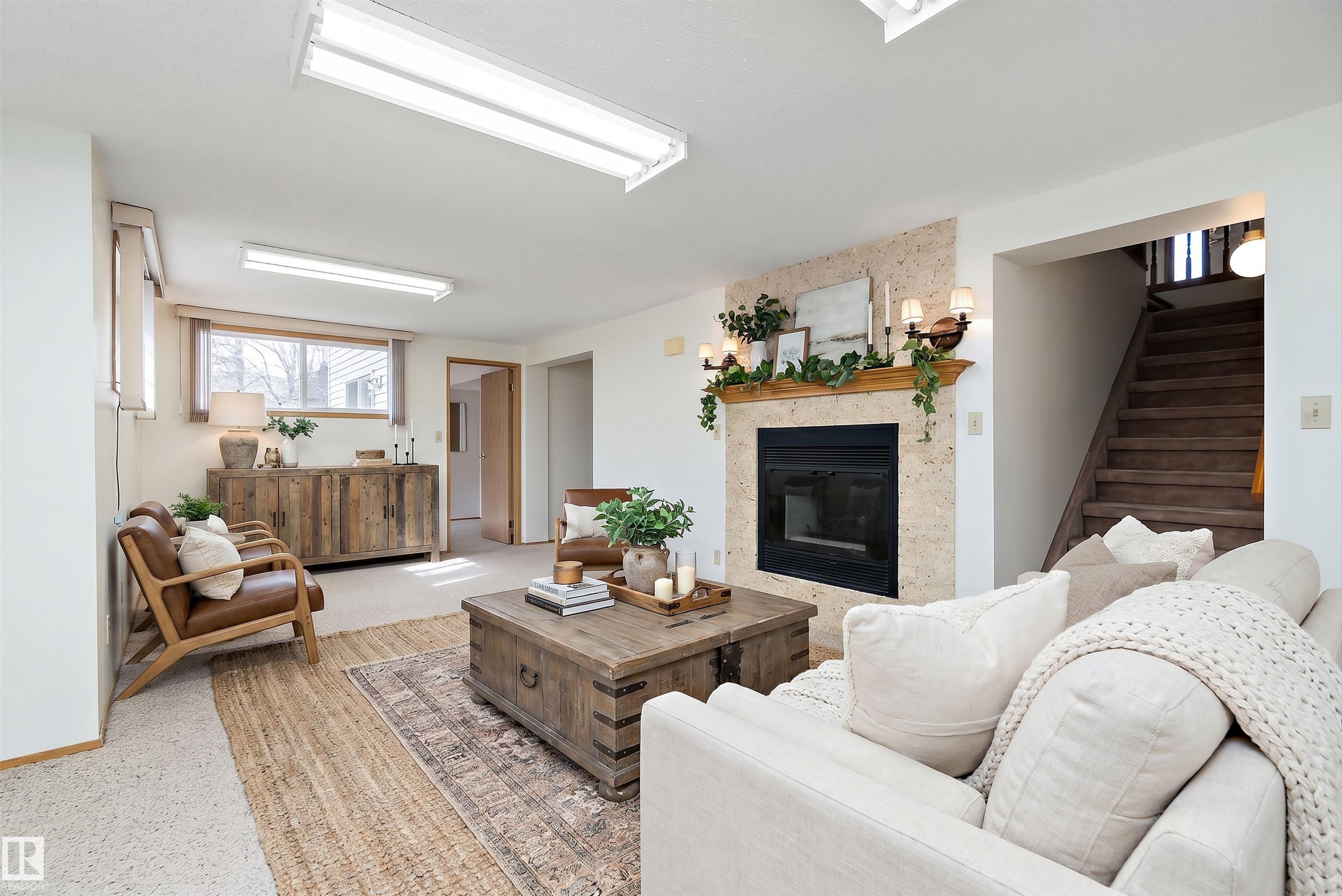 https://zimg.paragon.ice.com/ParagonImages/Property/PM/RAE/225400865/32/0/0/6a8960335632978486bddf0e6549ec9f/1/a9f6fb1223e8c736511e290811848673/225400865-71EDE74C-07E1-4022-822B-4AE761EF906D.JPG