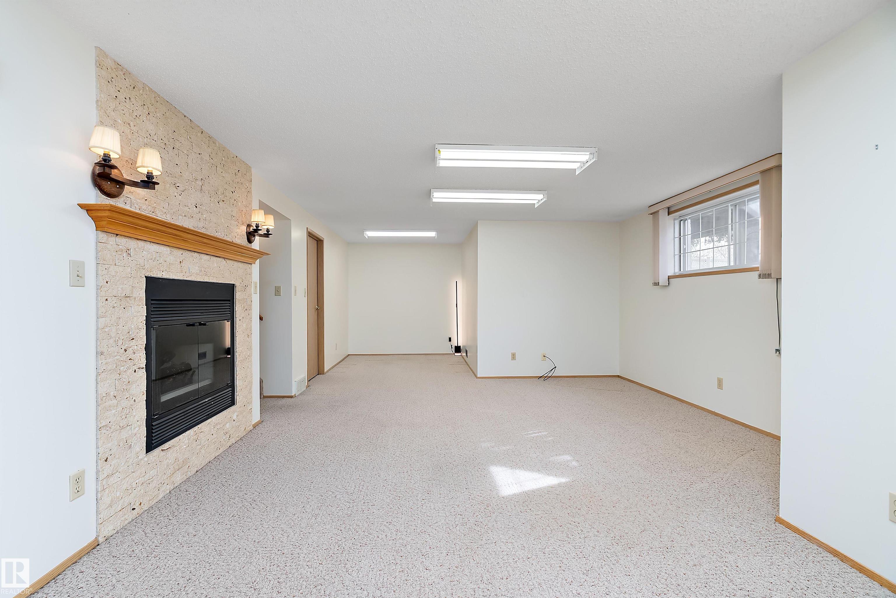 https://zimg.paragon.ice.com/ParagonImages/Property/PM/RAE/225400865/35/0/0/ceabbd5e1ef66f0c61591a7e9f33e8d4/1/a9f6fb1223e8c736511e290811848673/225400865-50CEBD28-6344-4246-A710-076B38D0ED02.JPG
