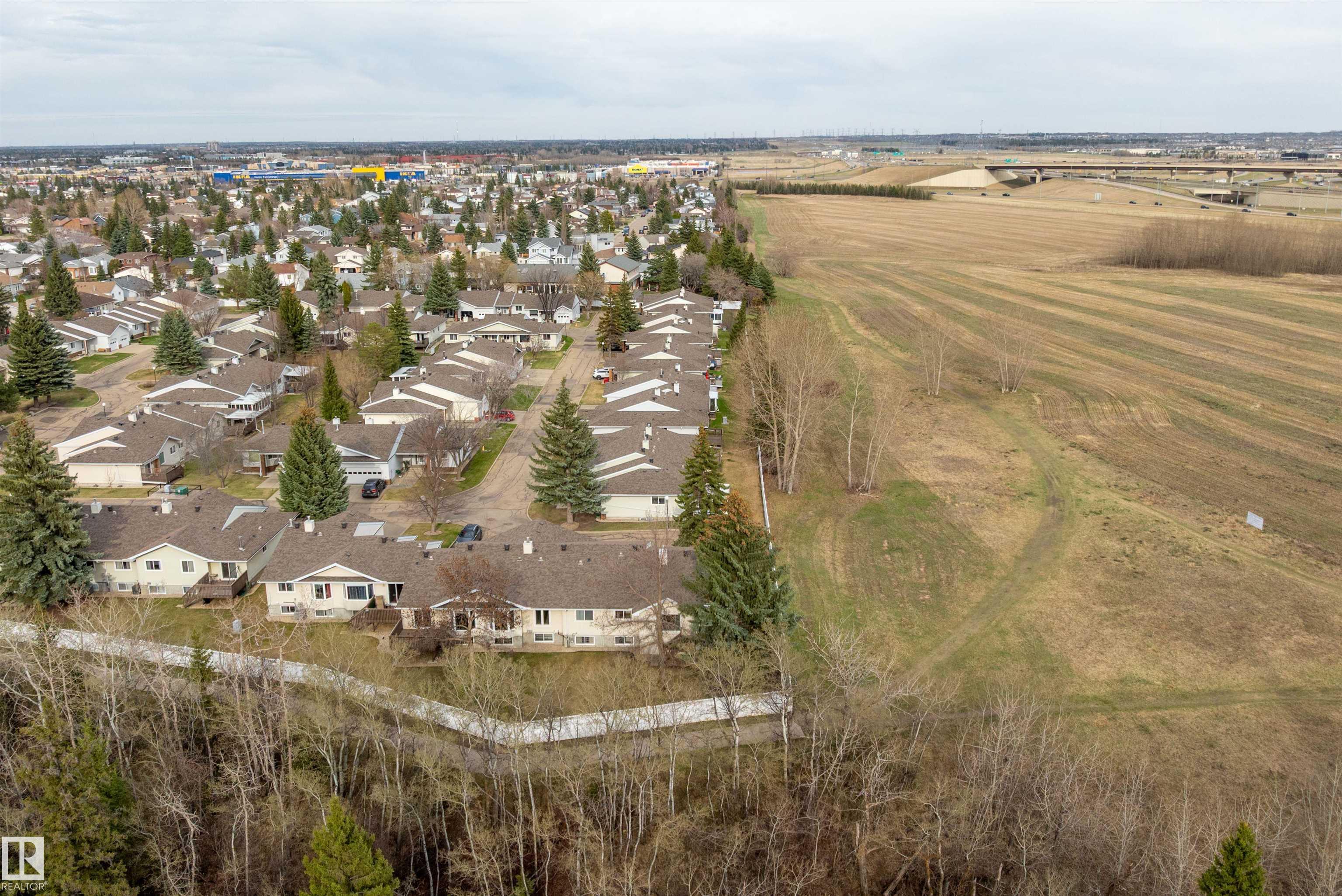 https://zimg.paragon.ice.com/ParagonImages/Property/PM/RAE/225400865/57/0/0/90e41fa43d0255ff28a97fa579769849/1/a9f6fb1223e8c736511e290811848673/225400865-B323956D-DA8D-4F15-B828-C1A4AED43EFA.JPG