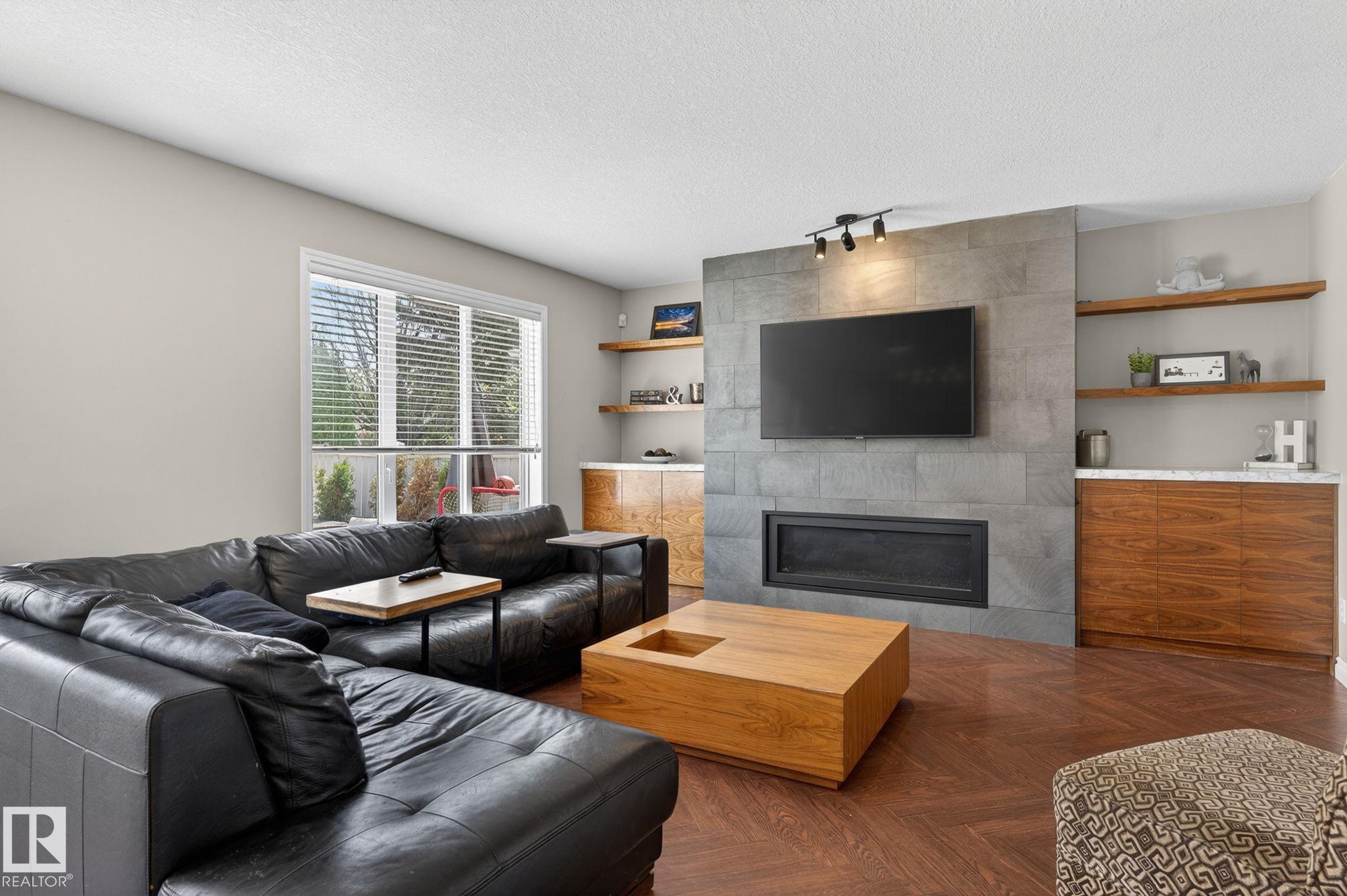 Photo 22 at 907 115 Street NW, Twin Brooks, Edmonton