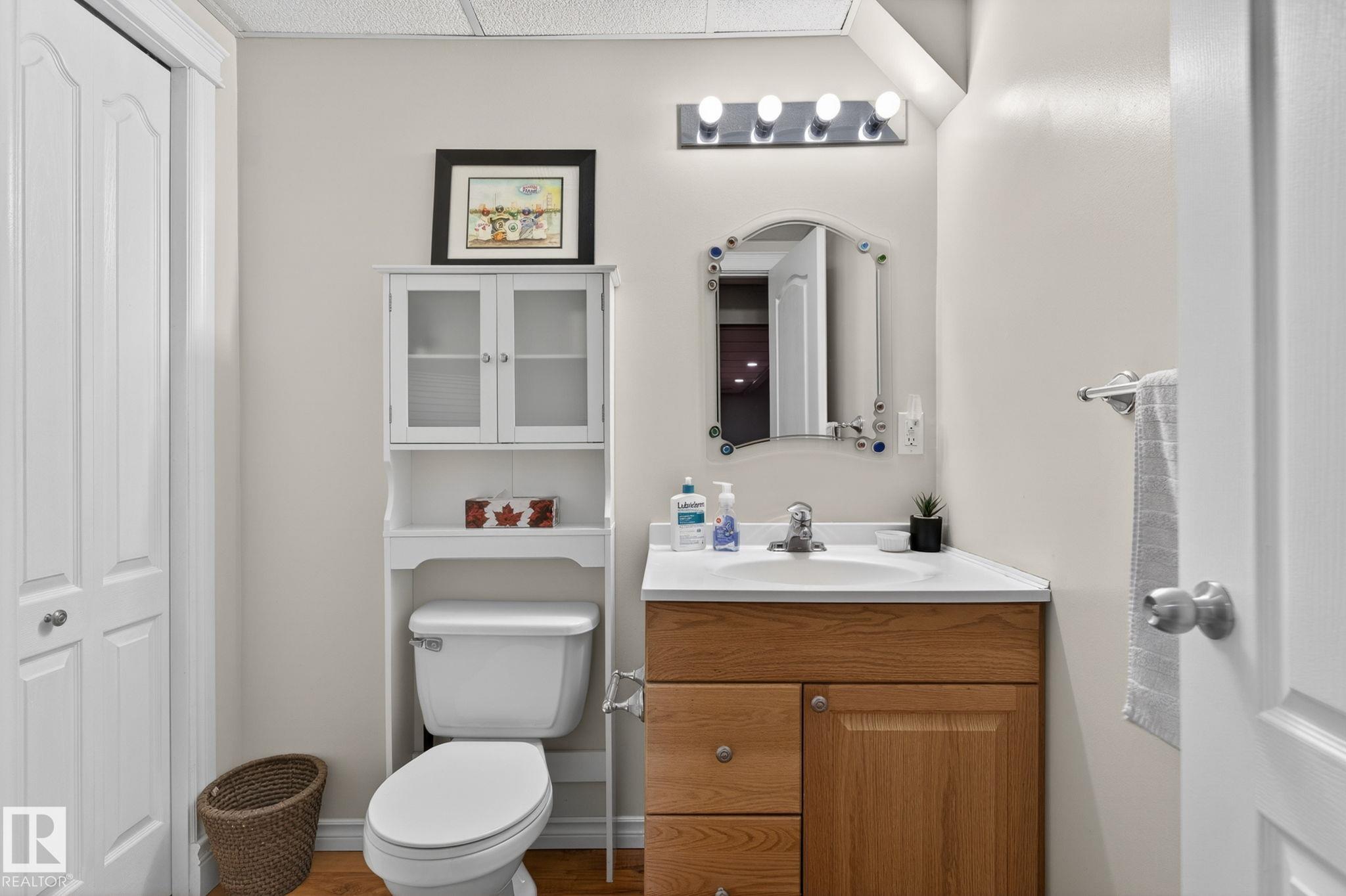 Photo 45 at 907 115 Street NW, Twin Brooks, Edmonton