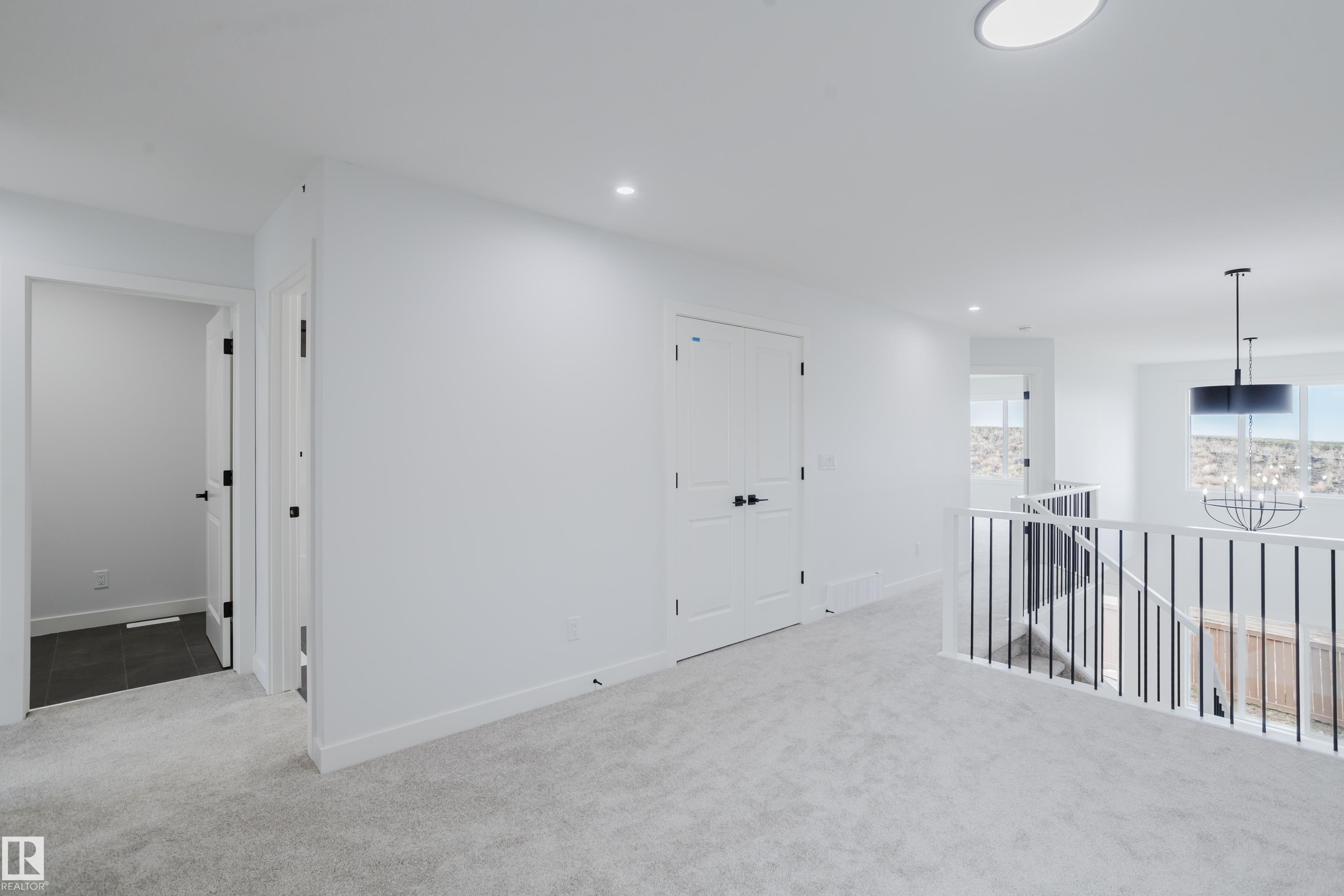 https://zimg.paragon.ice.com/ParagonImages/Property/PM/RAE/225400875/30/0/0/76967bd38fae841f0ac00061af4edcf6/1/e79aed3eed9fbf1d970e880a870b9b31/225400875-01f2d9db-60b5-4121-a7d8-a4833e4d552a.JPG
