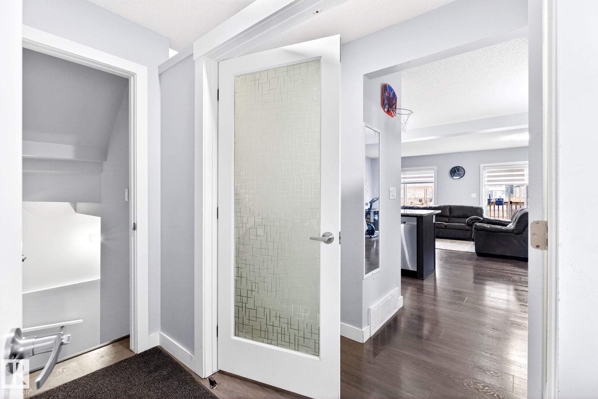 Photo 47 at 308 42 Avenue NW, Maple Crest, Edmonton