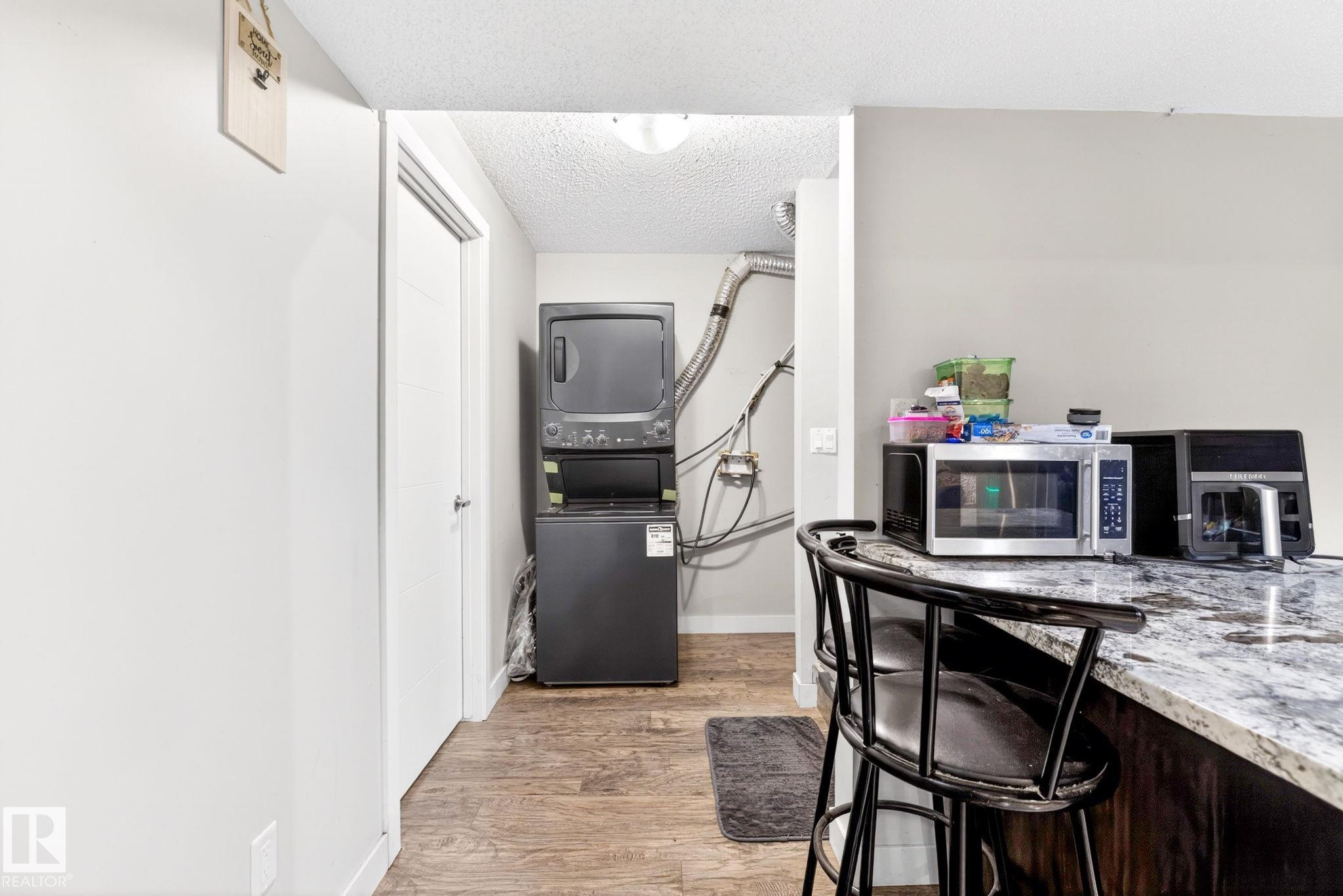 Photo 50 at 308 42 Avenue NW, Maple Crest, Edmonton
