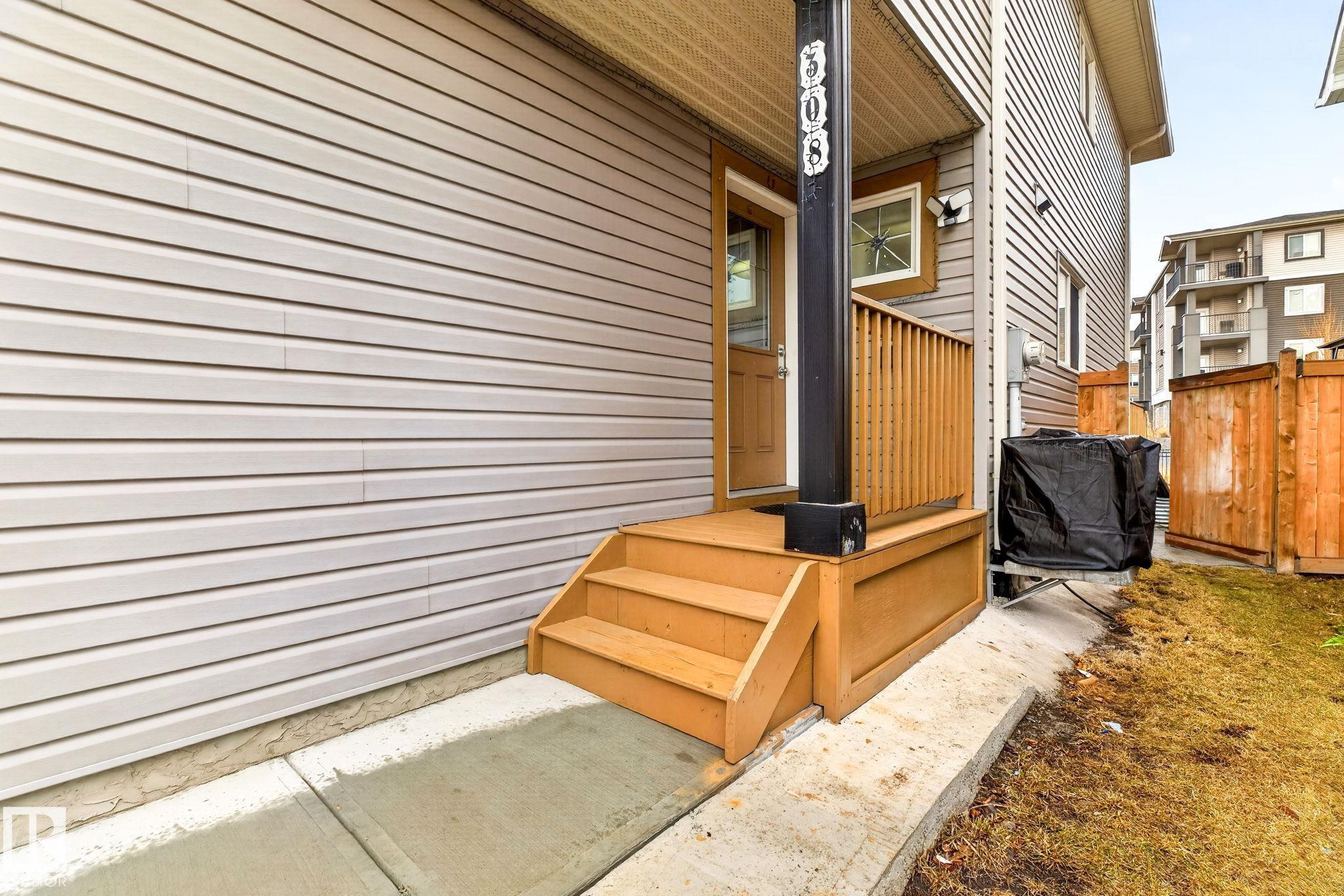 Photo 6 at 308 42 Avenue NW, Maple Crest, Edmonton