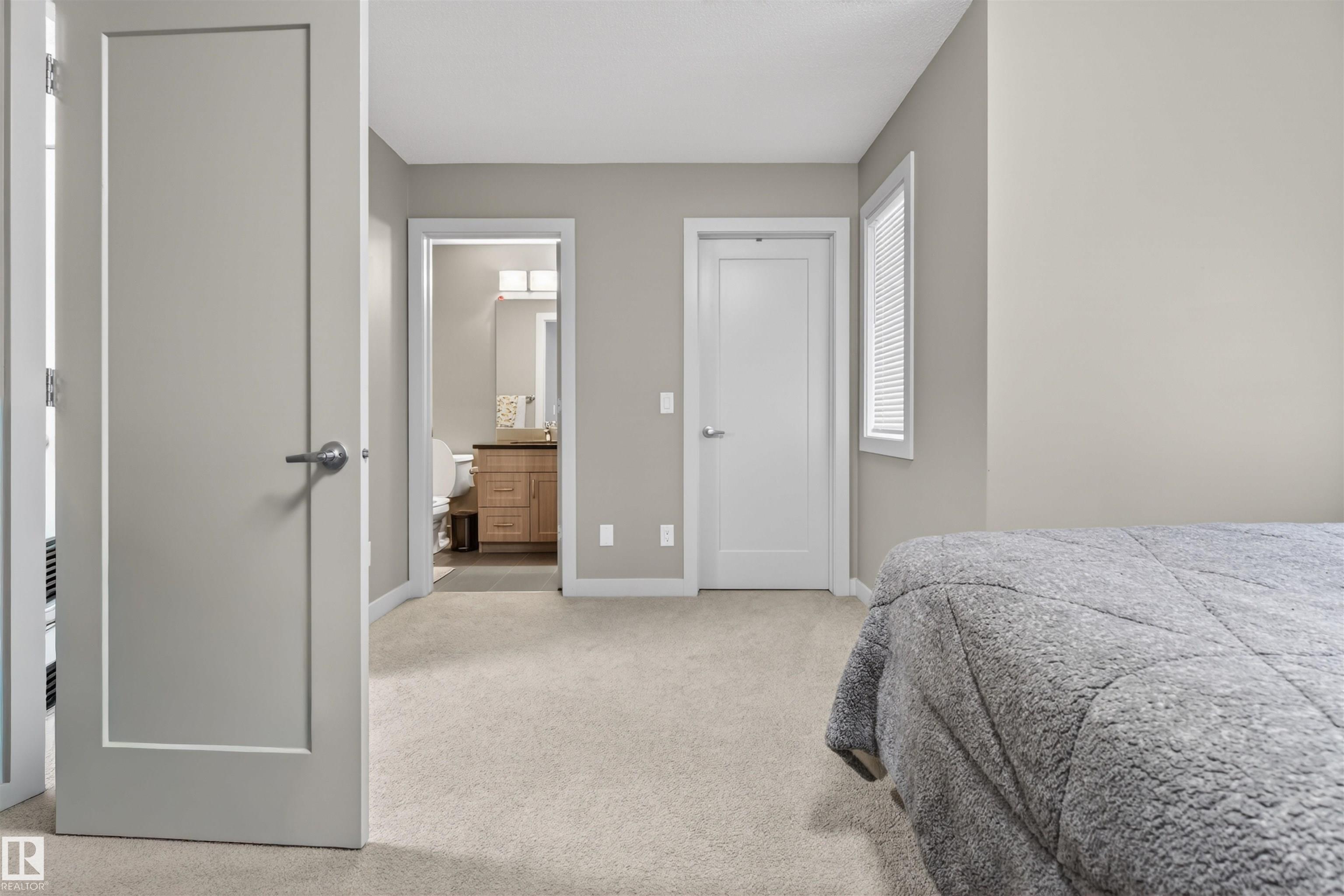 https://zimg.paragon.ice.com/ParagonImages/Property/PM/RAE/225400881/18/0/0/4eb9b6d2478336253f59d900f4bd4a9f/1/0b72e1e0f06c33c9c1d0b31e4162d550/225400881-4244a4f3-e17d-41e1-b1a3-a01cd5fd2ea4.JPG