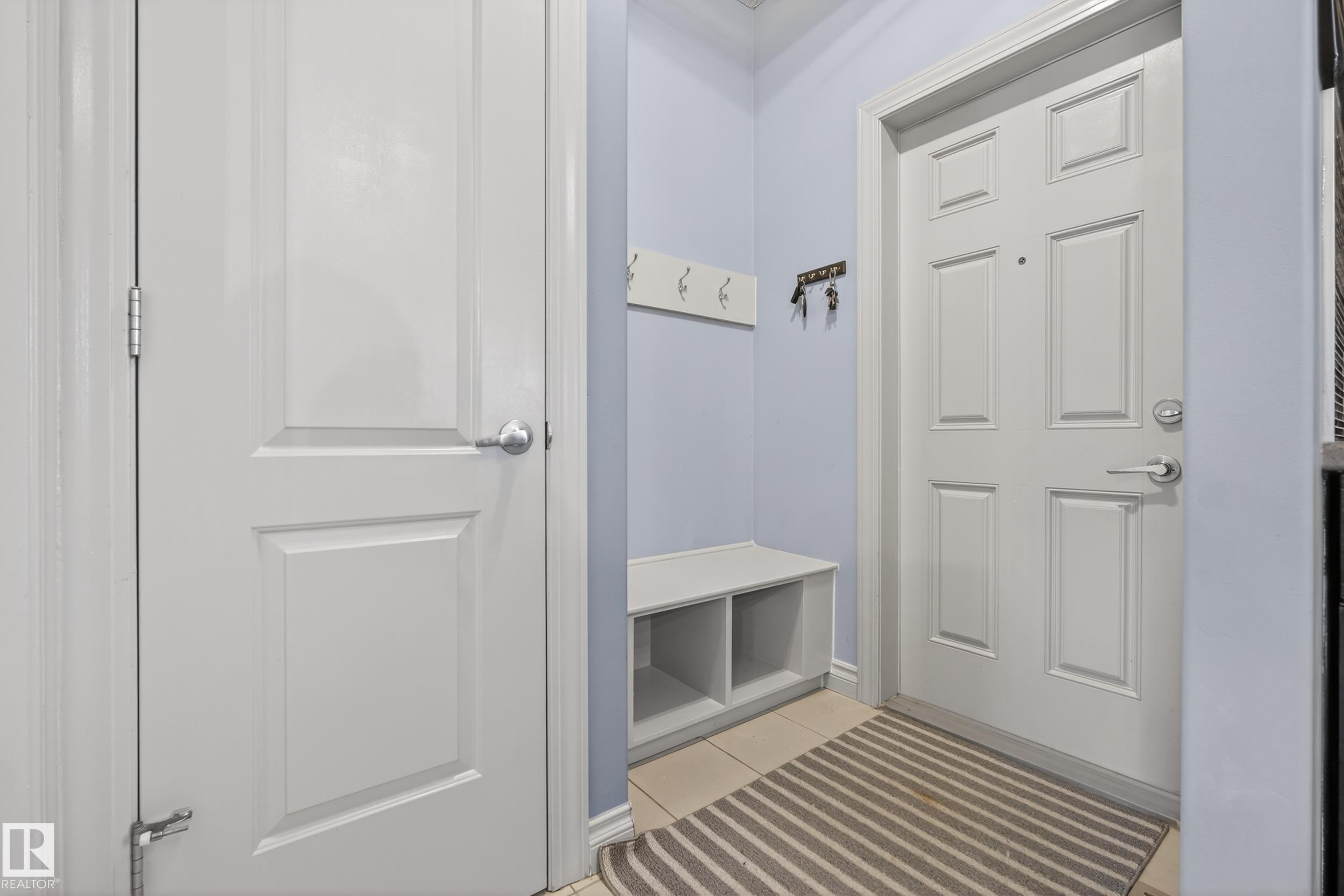 https://zimg.paragon.ice.com/ParagonImages/Property/PM/RAE/225400883/16/0/0/e1765ffd5361897ab0959fd678ebaaa7/1/b2b70c1bd19b6a2fa022521510f664d4/225400883-bd8dddaa-2d19-443d-ac85-7624ac86df5c.JPG