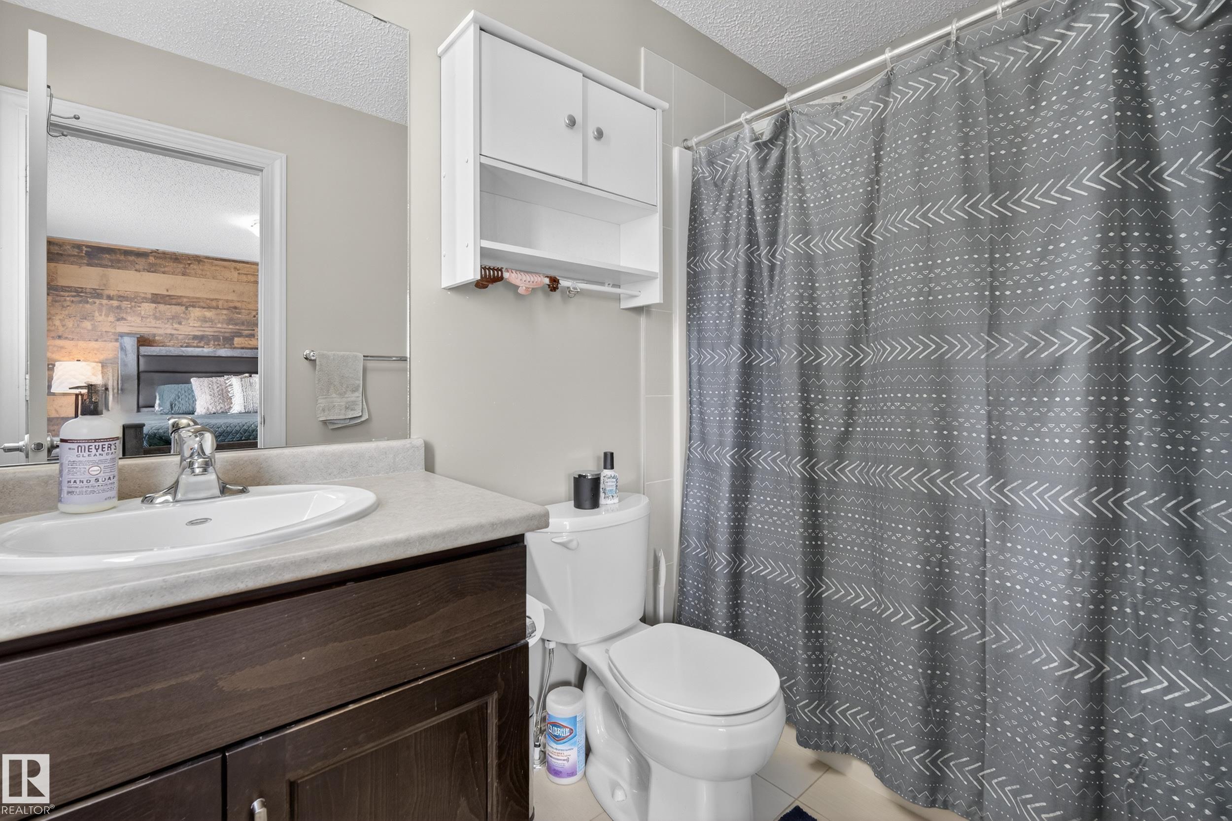 https://zimg.paragon.ice.com/ParagonImages/Property/PM/RAE/225400883/22/0/0/d8041a1e82fc693eb5cd2eaab12eafe9/1/b2b70c1bd19b6a2fa022521510f664d4/225400883-71d6c3fe-6ca4-45ae-8e9a-e7cc338d9946.JPG