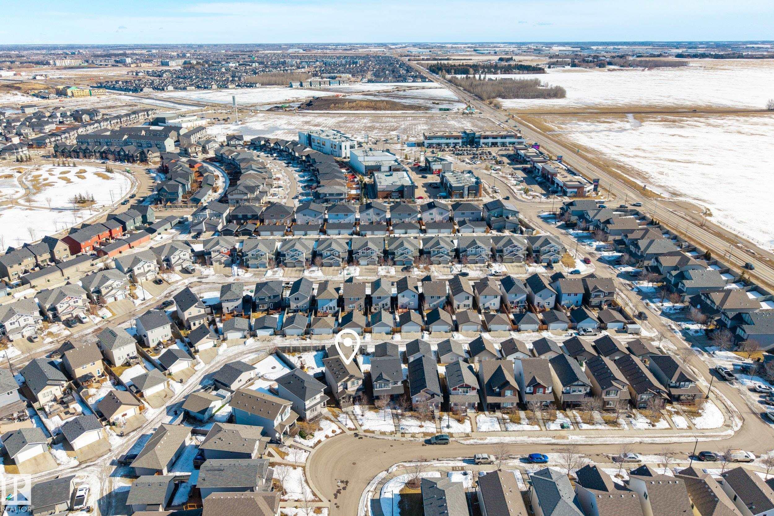 https://zimg.paragon.ice.com/ParagonImages/Property/PM/RAE/225400883/45/0/0/9c7a294b96bec9831cddb53def7956ac/1/b2b70c1bd19b6a2fa022521510f664d4/225400883-79ca3ce0-8c67-412d-ac5b-60a61bc6a6af.JPG