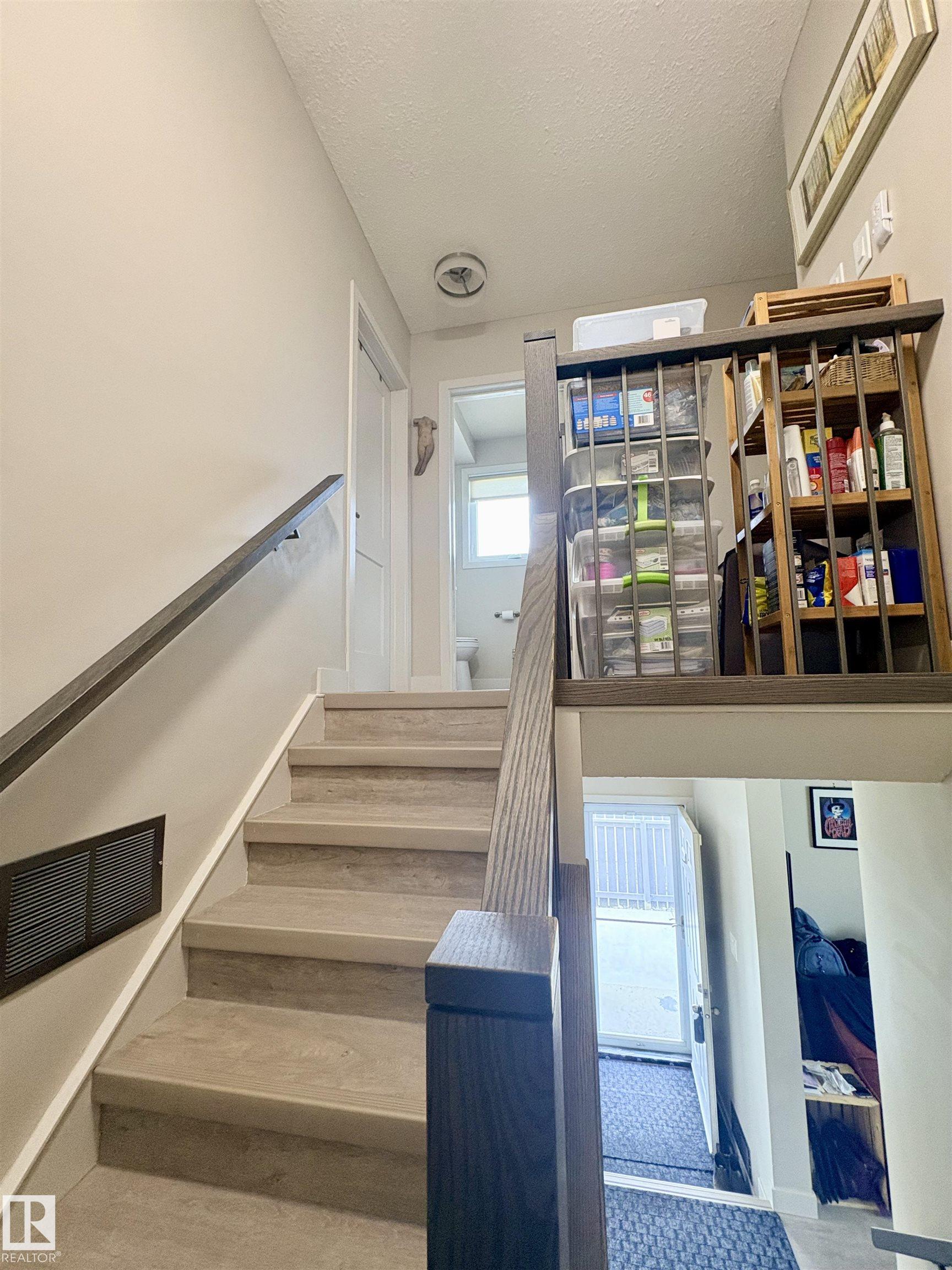 Photo 14 at 8825 137 Avenue NW, Glengarry, Edmonton