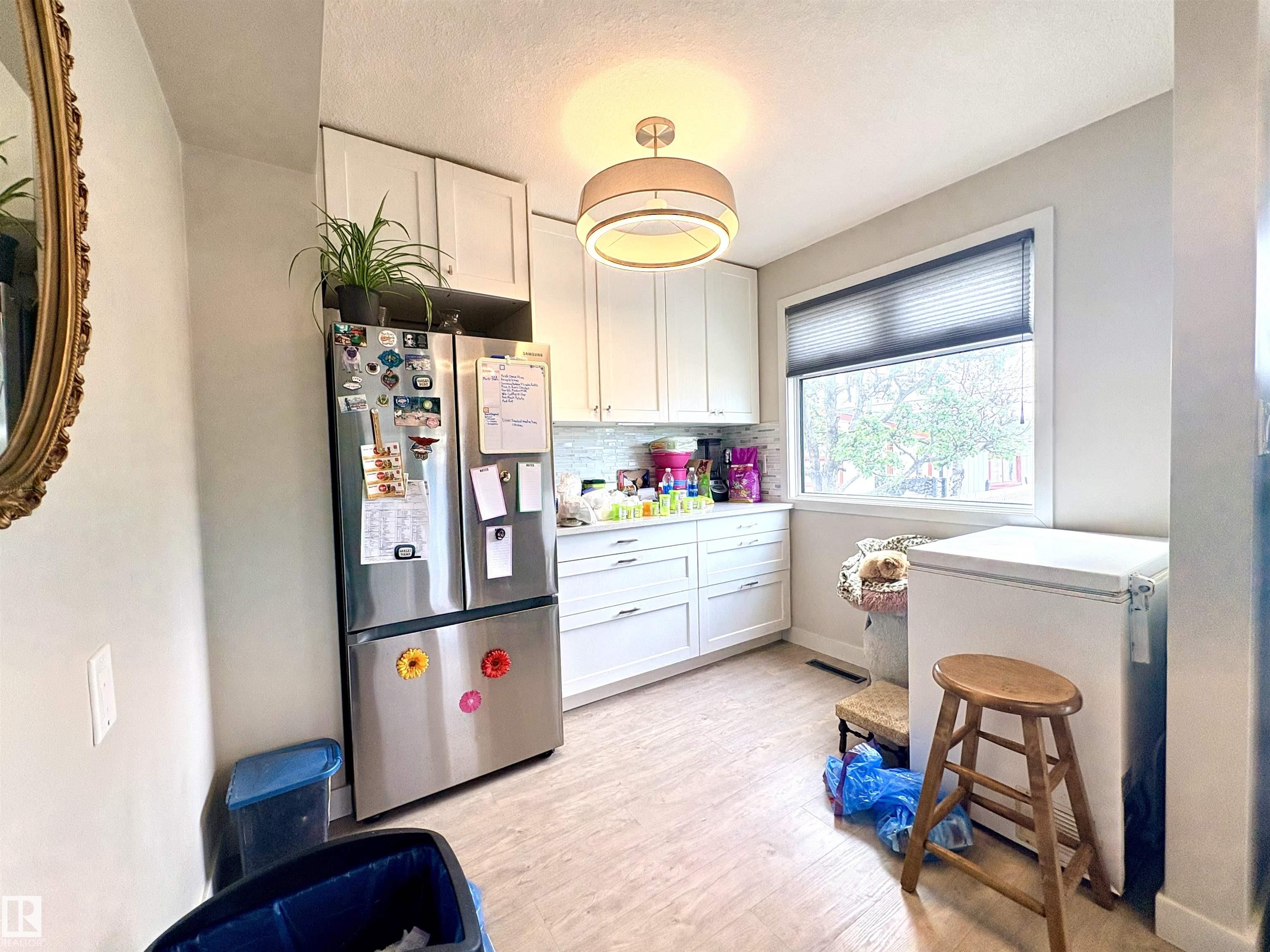 Photo 9 at 8825 137 Avenue NW, Glengarry, Edmonton