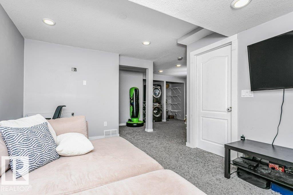 Photo 22 at 14023 156 Avenue NW, Carlton, Edmonton