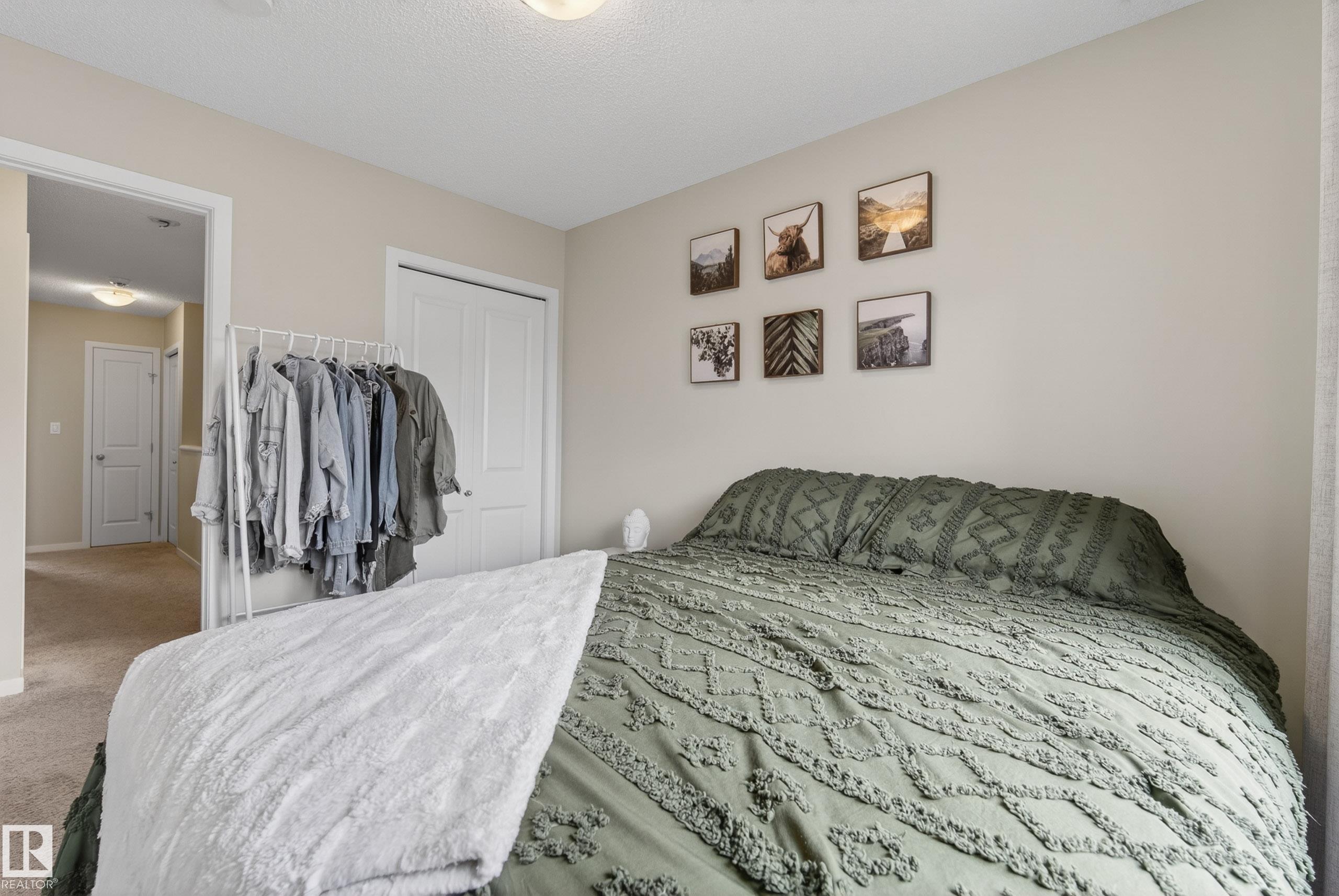 https://zimg.paragon.ice.com/ParagonImages/Property/PM/RAE/225400886/23/0/0/a28a5c0c5789ba8991f34cfbbb7ef412/1/808ecf00c72cf1a02c3c25745cb919ca/225400886-F6D982D4-81FD-45D4-9E28-1B3AB008ADFC.JPG
