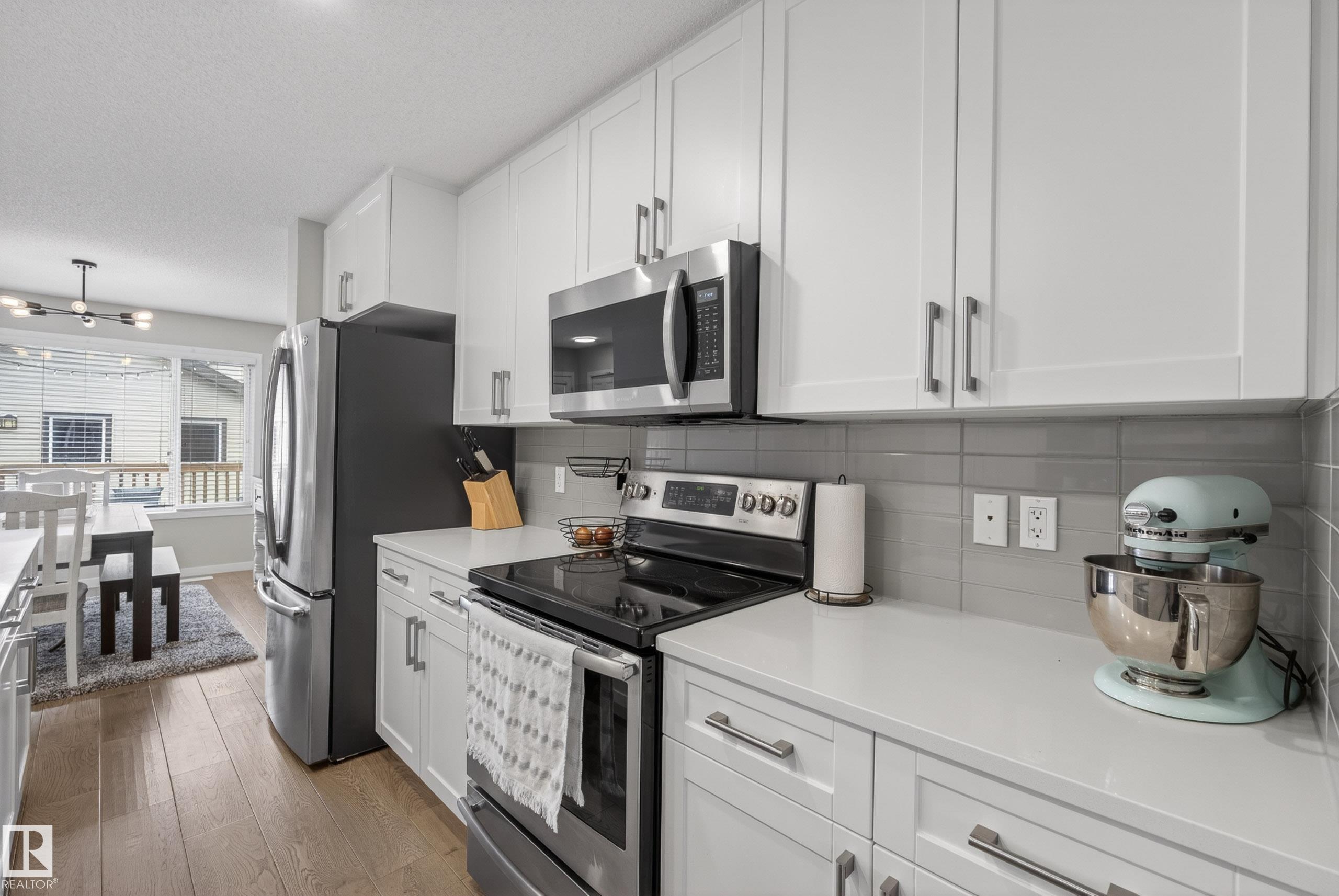 https://zimg.paragon.ice.com/ParagonImages/Property/PM/RAE/225400886/6/0/0/4bf4c7a4f924a3c09d0ba32f5fd5313f/1/808ecf00c72cf1a02c3c25745cb919ca/225400886-E386E1A8-8BB4-4691-BC7B-32025F0ED5DF.JPG