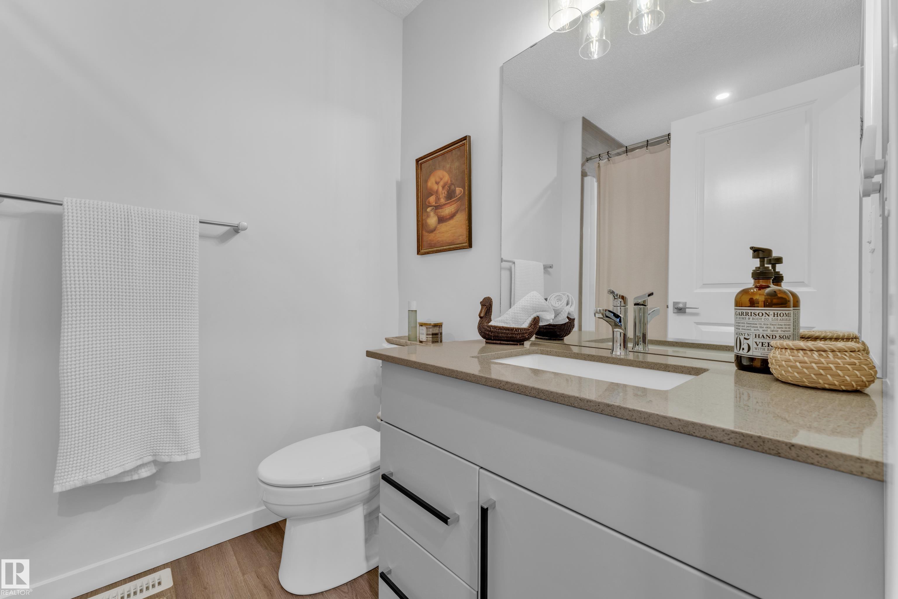 https://zimg.paragon.ice.com/ParagonImages/Property/PM/RAE/225400889/18/0/0/68ab632b907e0ecd3e814f2351adf563/1/7d5f30beac1be641966b8a300b6080b9/225400889-585ea5eb-ed73-451e-960c-3ab5772536d2.JPG