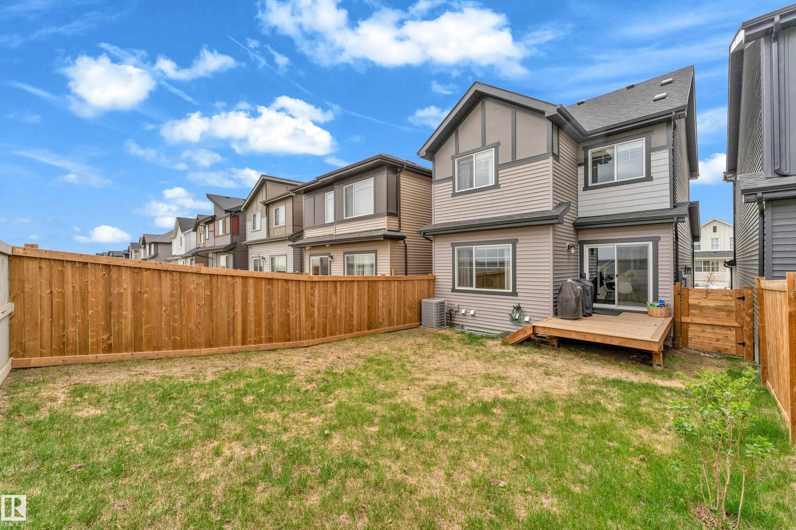 https://zimg.paragon.ice.com/ParagonImages/Property/PM/RAE/225400889/38/0/0/64f3a00a39d7daeb345cca8c93c8b91e/1/7d5f30beac1be641966b8a300b6080b9/225400889-08d1f159-aa71-4d69-b7f4-9e7d7a7df61d.JPG