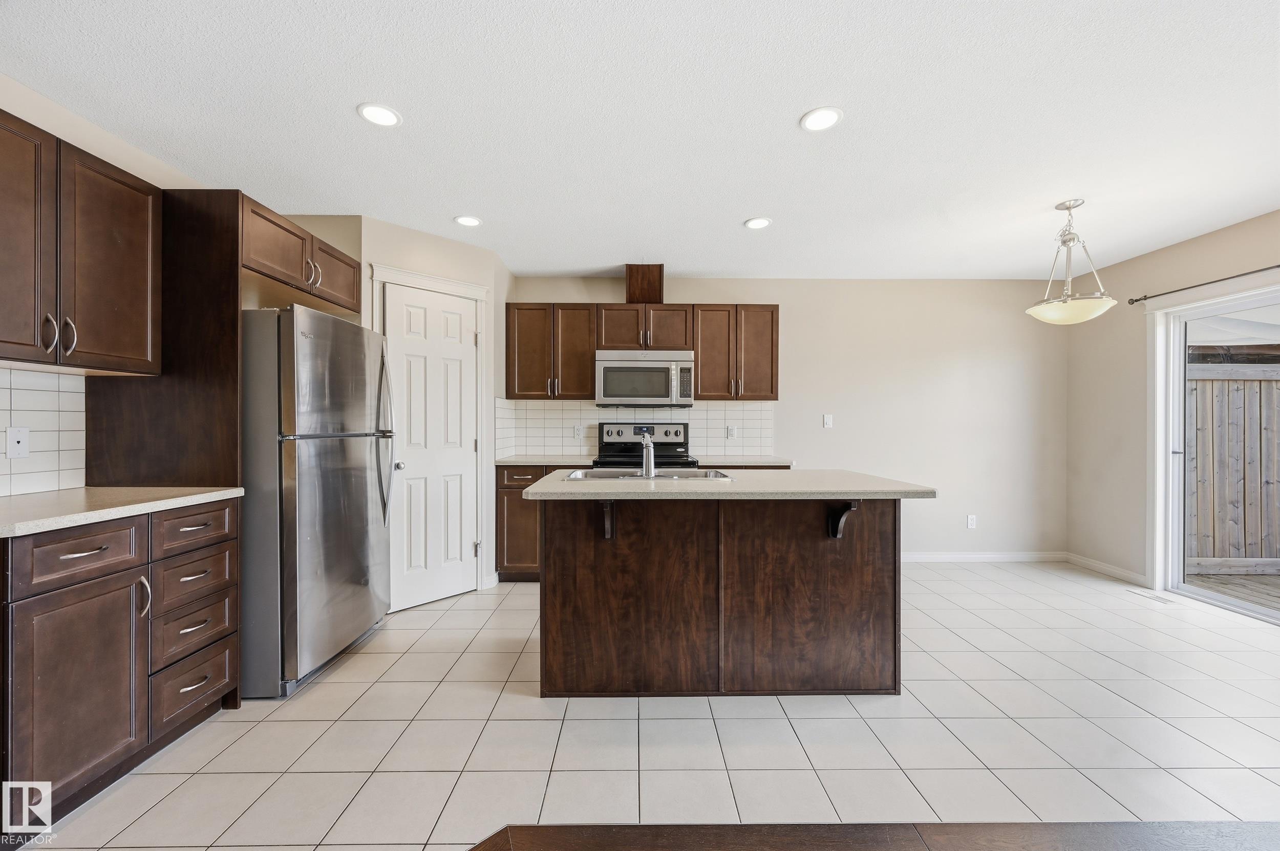 Photo 11 at 2170 52a Street SW, Walker, Edmonton