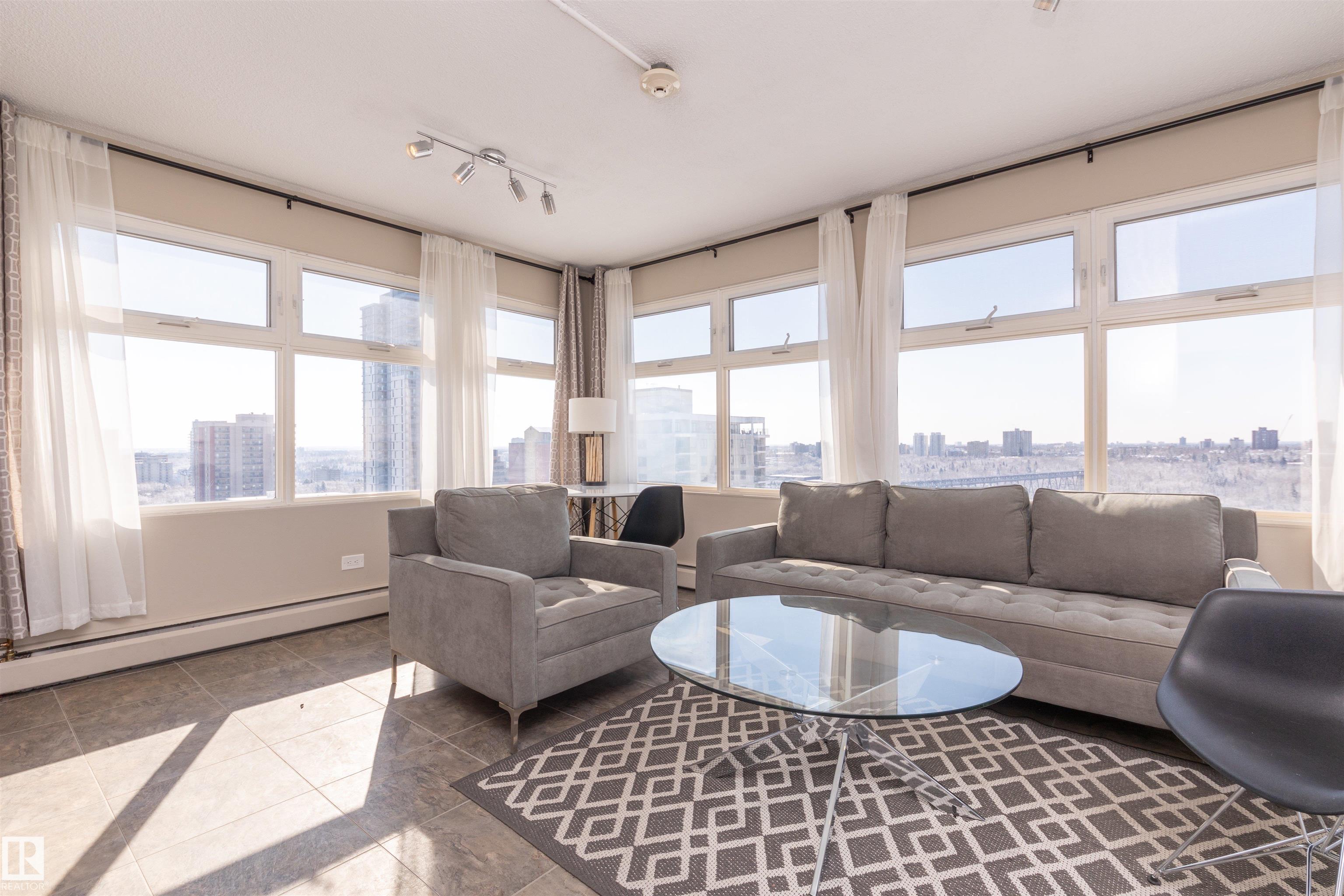 https://zimg.paragon.ice.com/ParagonImages/Property/PM/RAE/225400896/40/0/0/a8f0c56660e1ccefafb10a97efba2cc9/1/2c631856d047bcc4f9a4f212dac46cb3/225400896-aed980ee-c4f4-4f30-9440-e307bd71161b.JPG