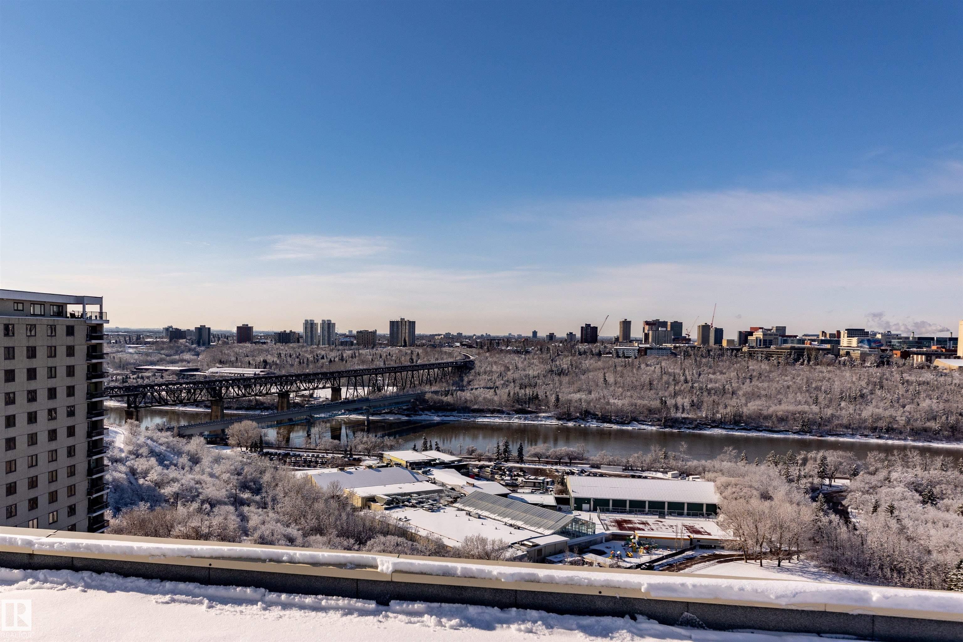 https://zimg.paragon.ice.com/ParagonImages/Property/PM/RAE/225400896/43/0/0/ba344ca6a9fc22b81e9e9fc8c652d6a5/1/2c631856d047bcc4f9a4f212dac46cb3/225400896-3b4c8dcc-d20a-41c2-89f5-742e7ab32b48.JPG
