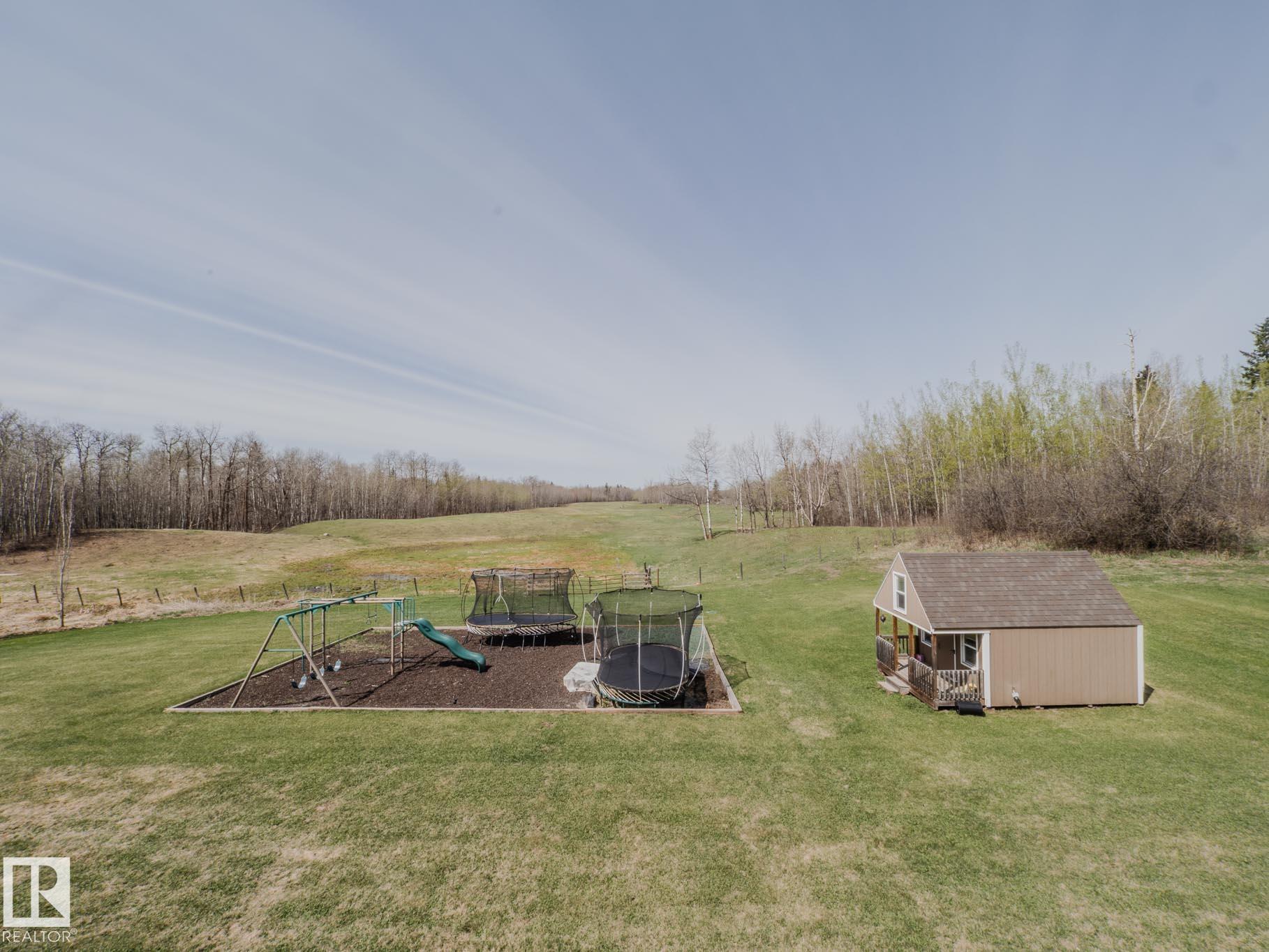 Photo 16 at 52138 Rge Road 215, None, Rural Strathcona County