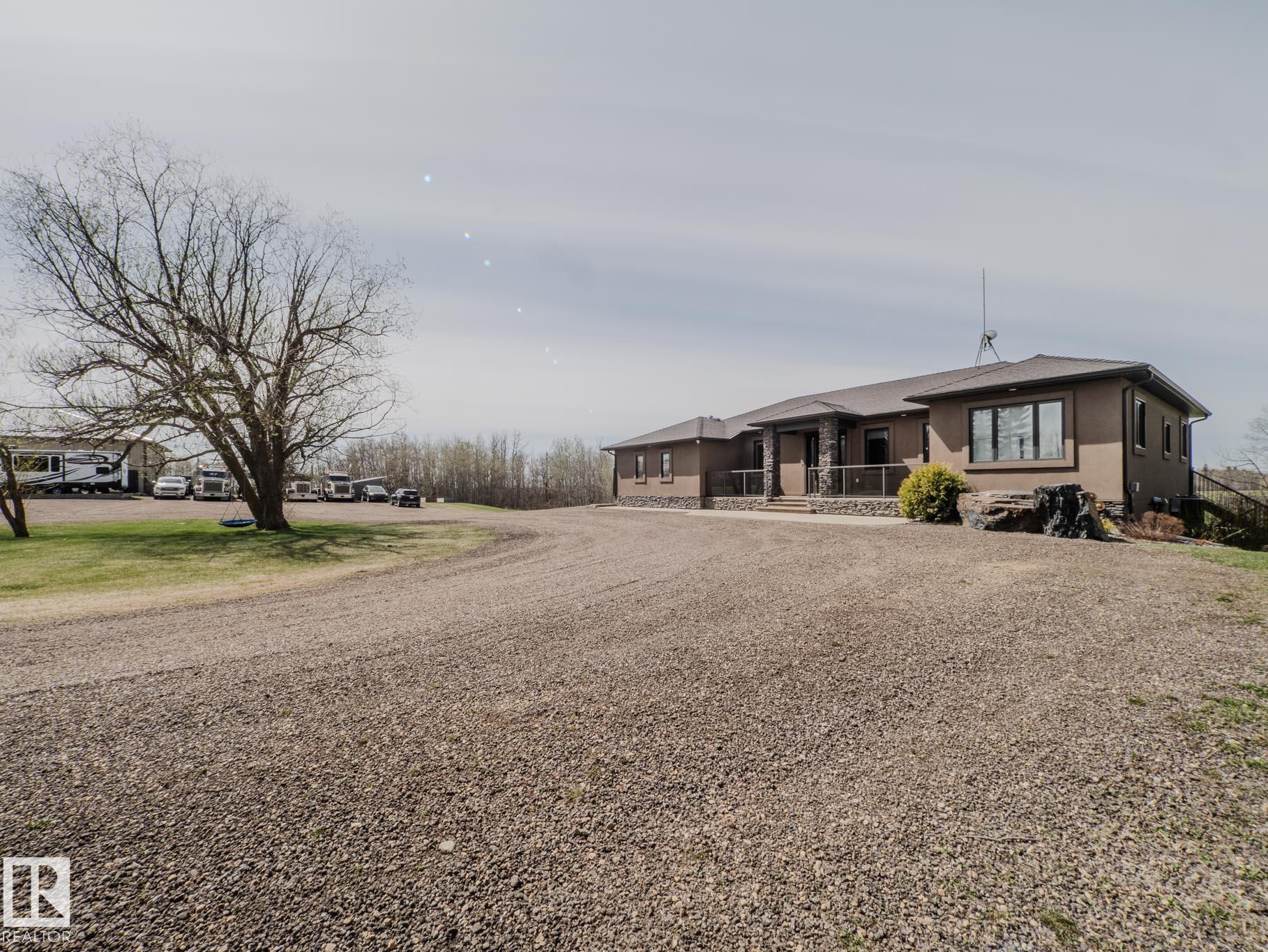 Photo 61 at 52138 Rge Road 215, None, Rural Strathcona County