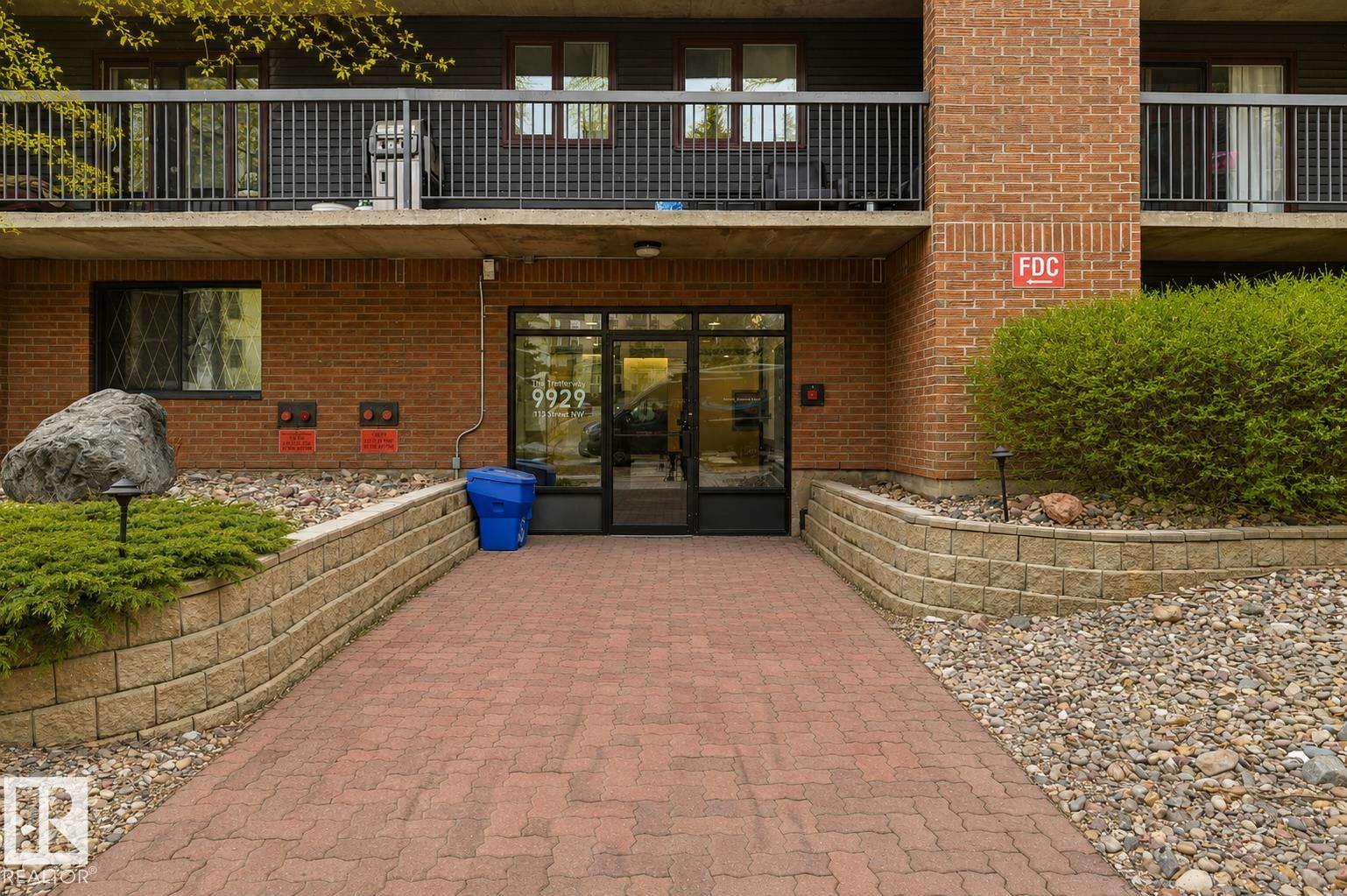 https://zimg.paragon.ice.com/ParagonImages/Property/PM/RAE/225400899/29/0/0/62cde1ccc5f3e54a9477ad42118aa3f5/1/2953d58328817f1907a515d46e978cf3/225400899-f0c01a8f-8cae-429d-96c1-b233bb952baf.JPG