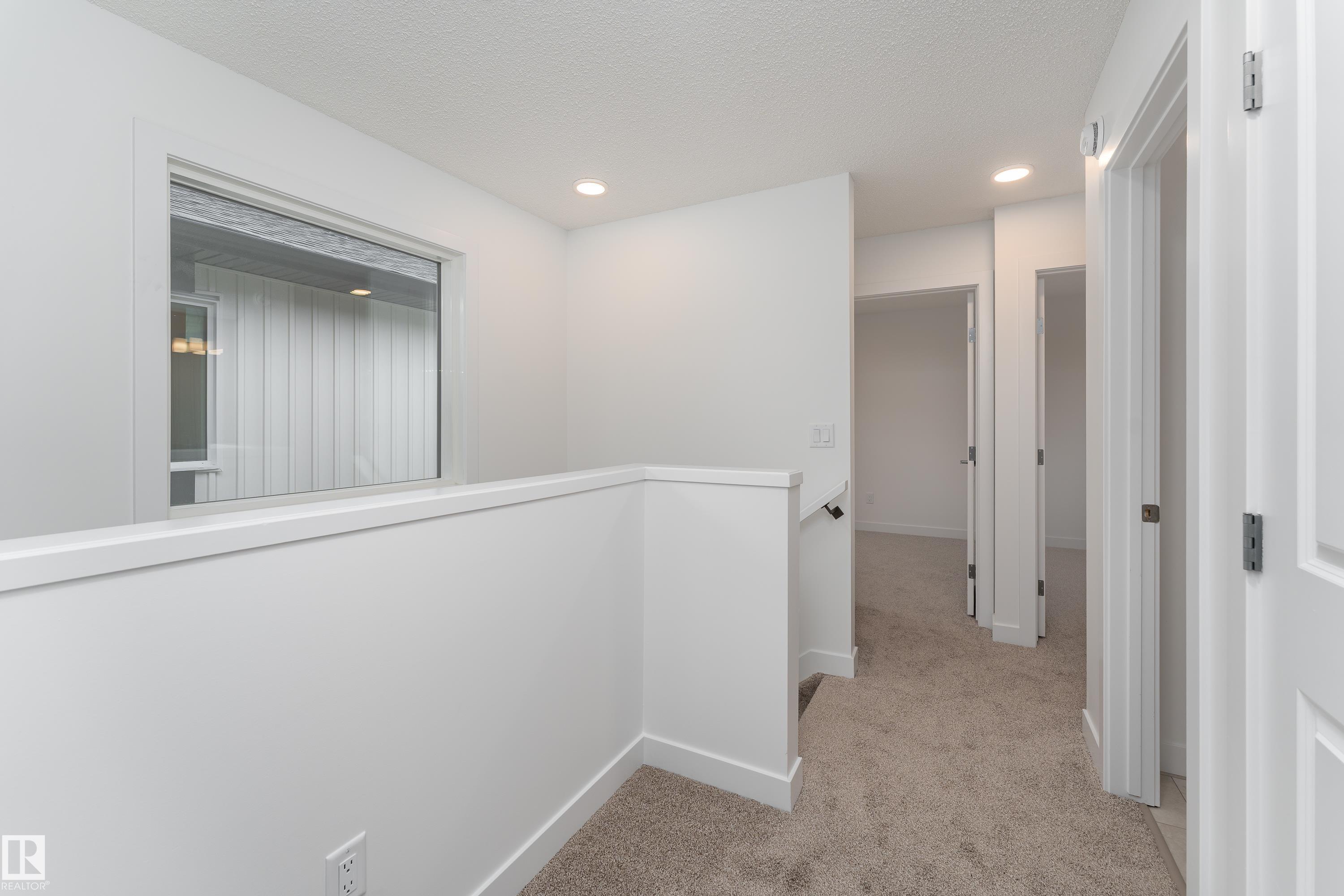 Photo 19 at 10916 & 10918 154 Street NW, High Park, Edmonton