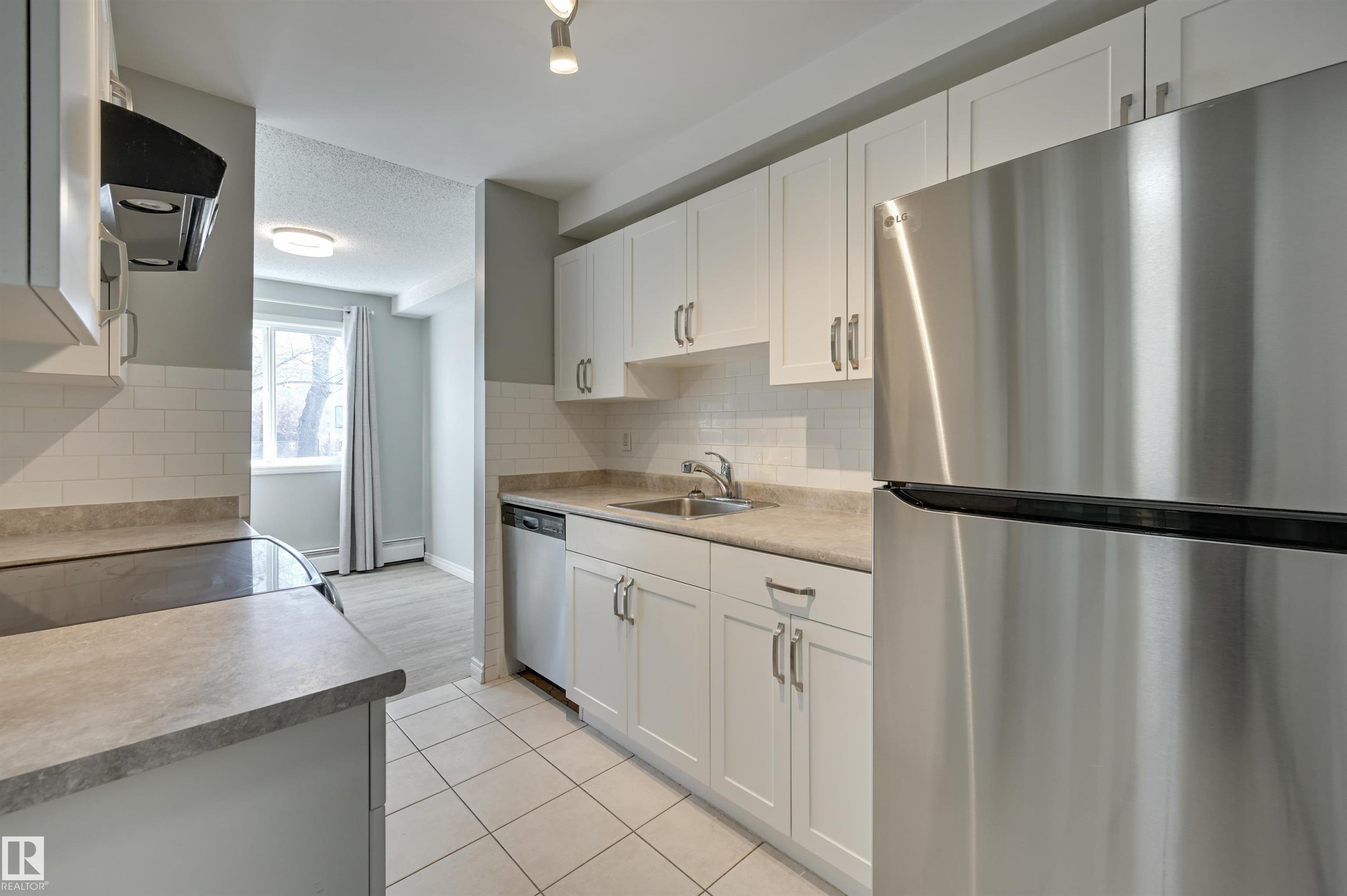 Photo 18 at 113 - 10838 108 Street NW, Central Mcdougall, Edmonton