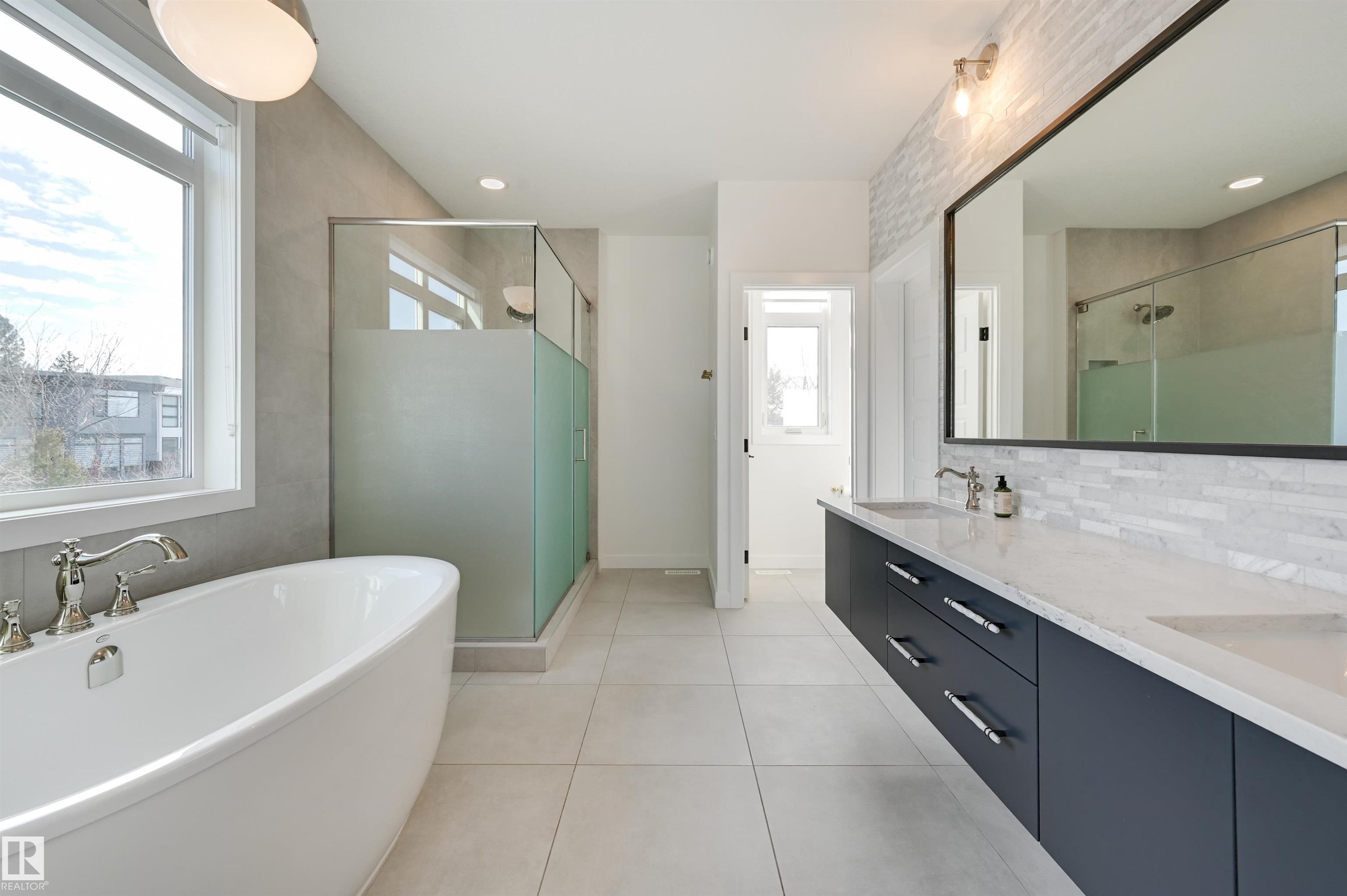Photo 35 at 5501 109a Street NW, Pleasantview, Edmonton