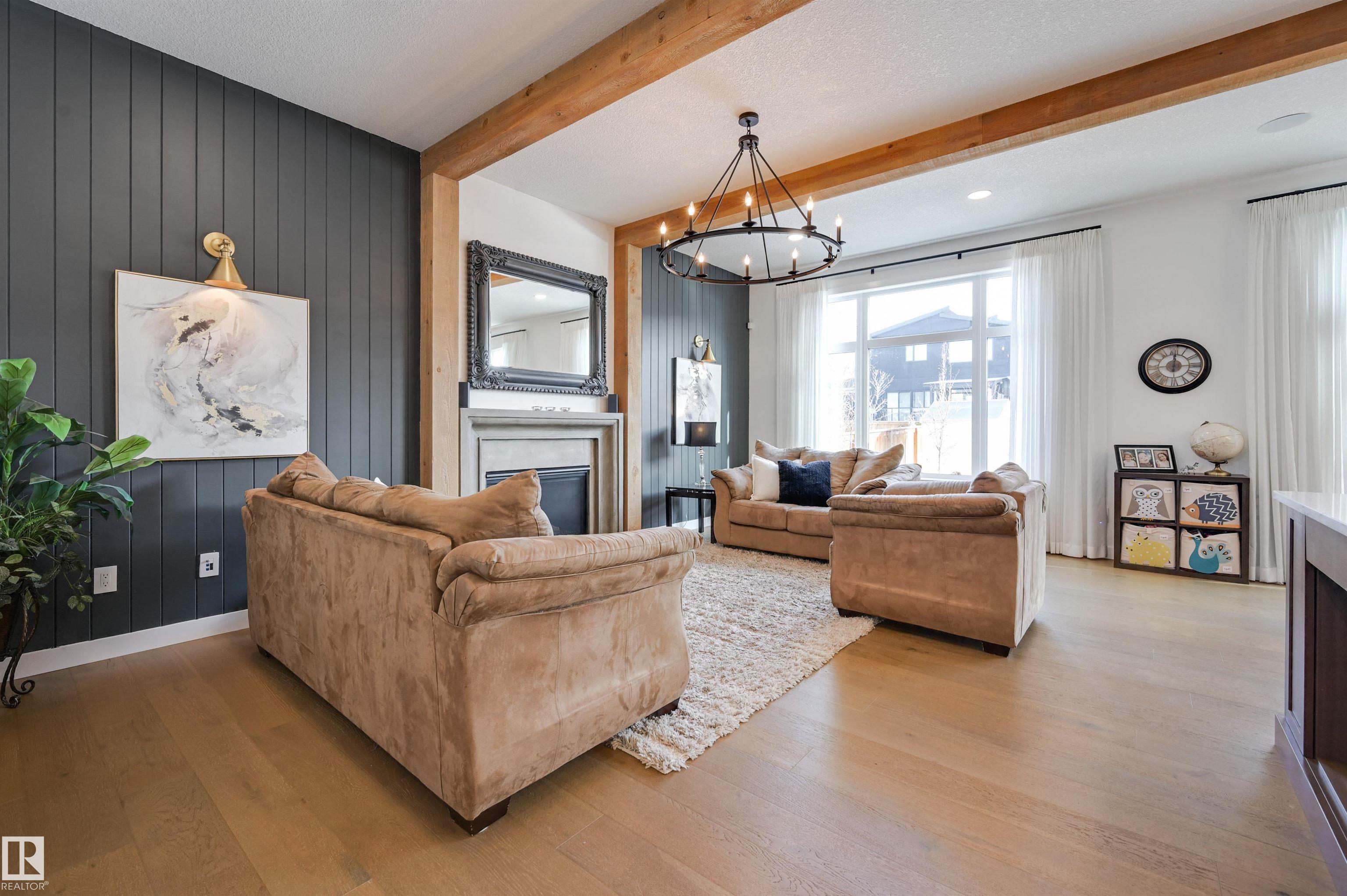 Photo 9 at 5501 109a Street NW, Pleasantview, Edmonton