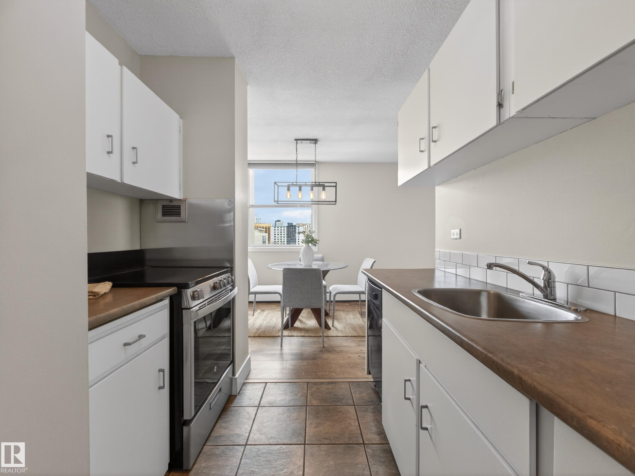 Picture for #907 9930 113 ST NW