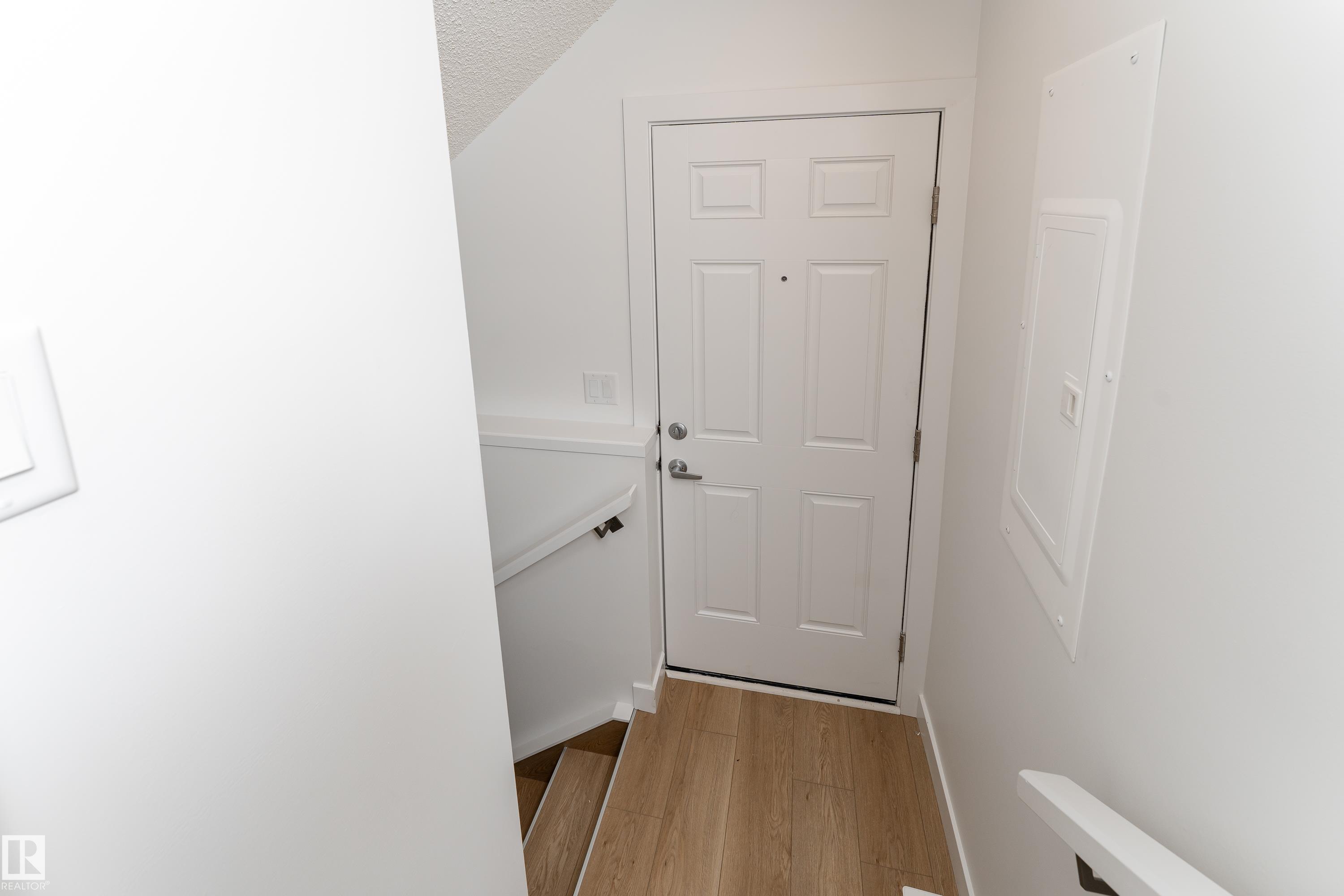 Photo 17 at 10920 & 10922 154 Street NW, High Park, Edmonton
