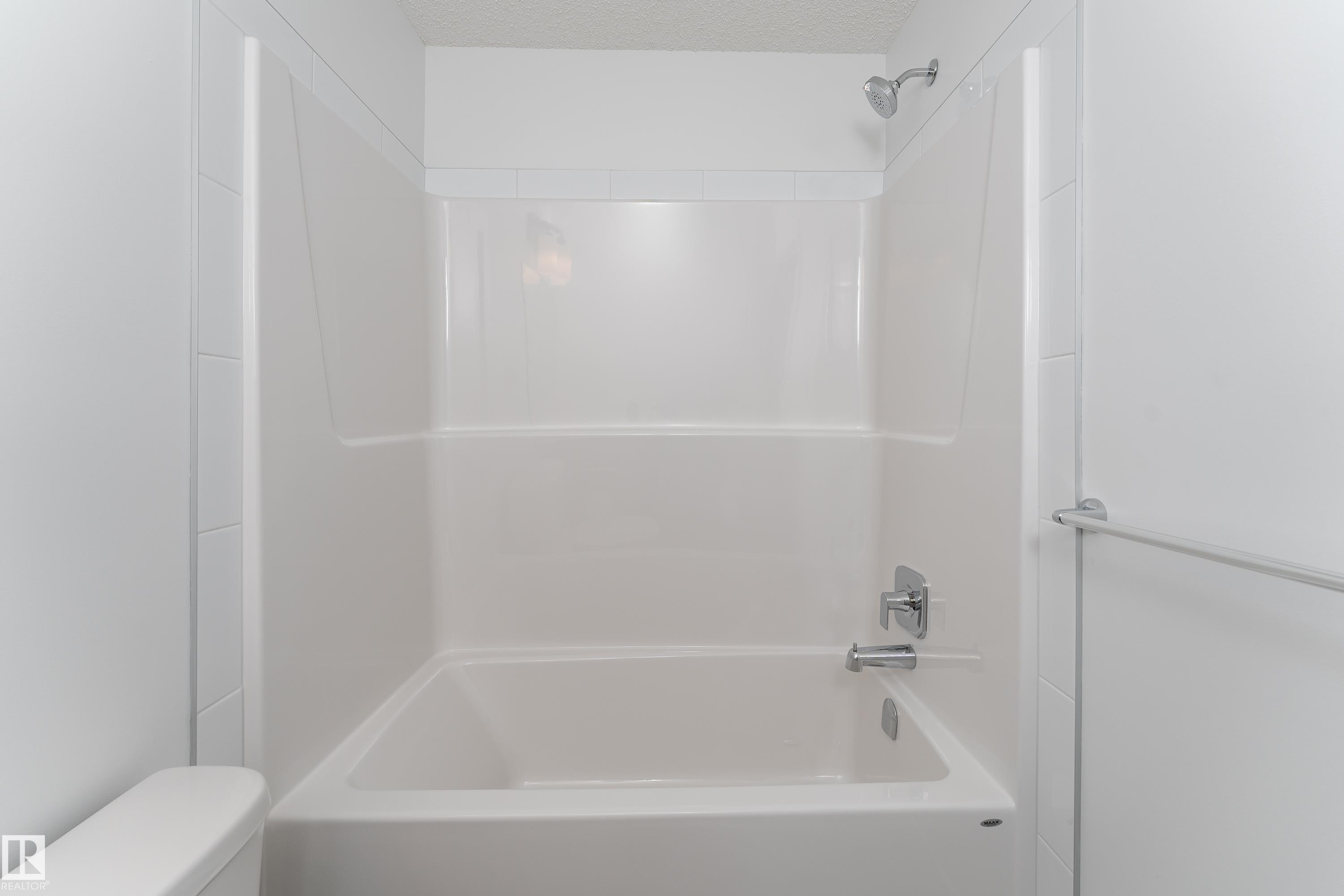 Photo 32 at 10920 & 10922 154 Street NW, High Park, Edmonton