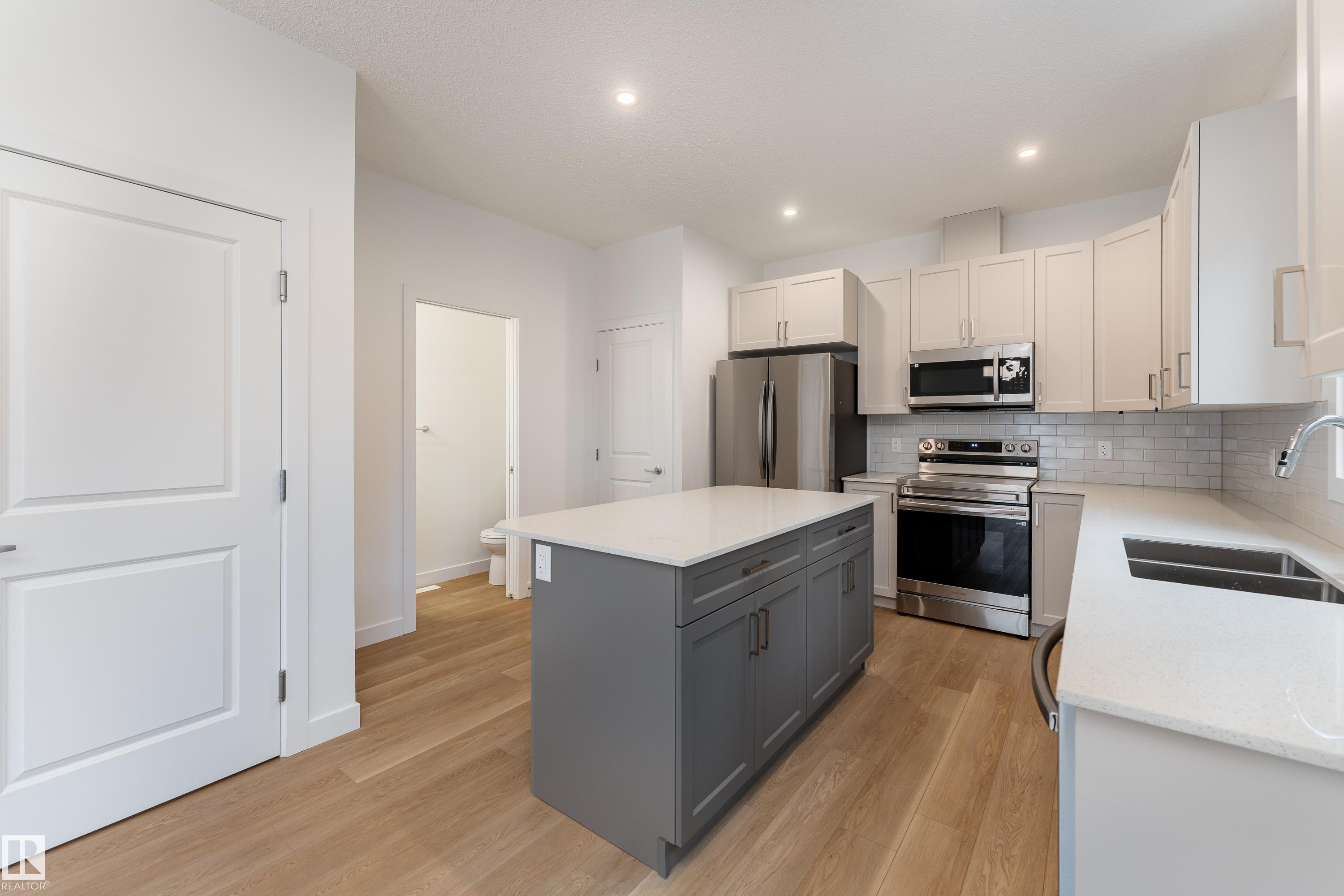 10920 & 10922 154 Street NW, High Park, Edmonton