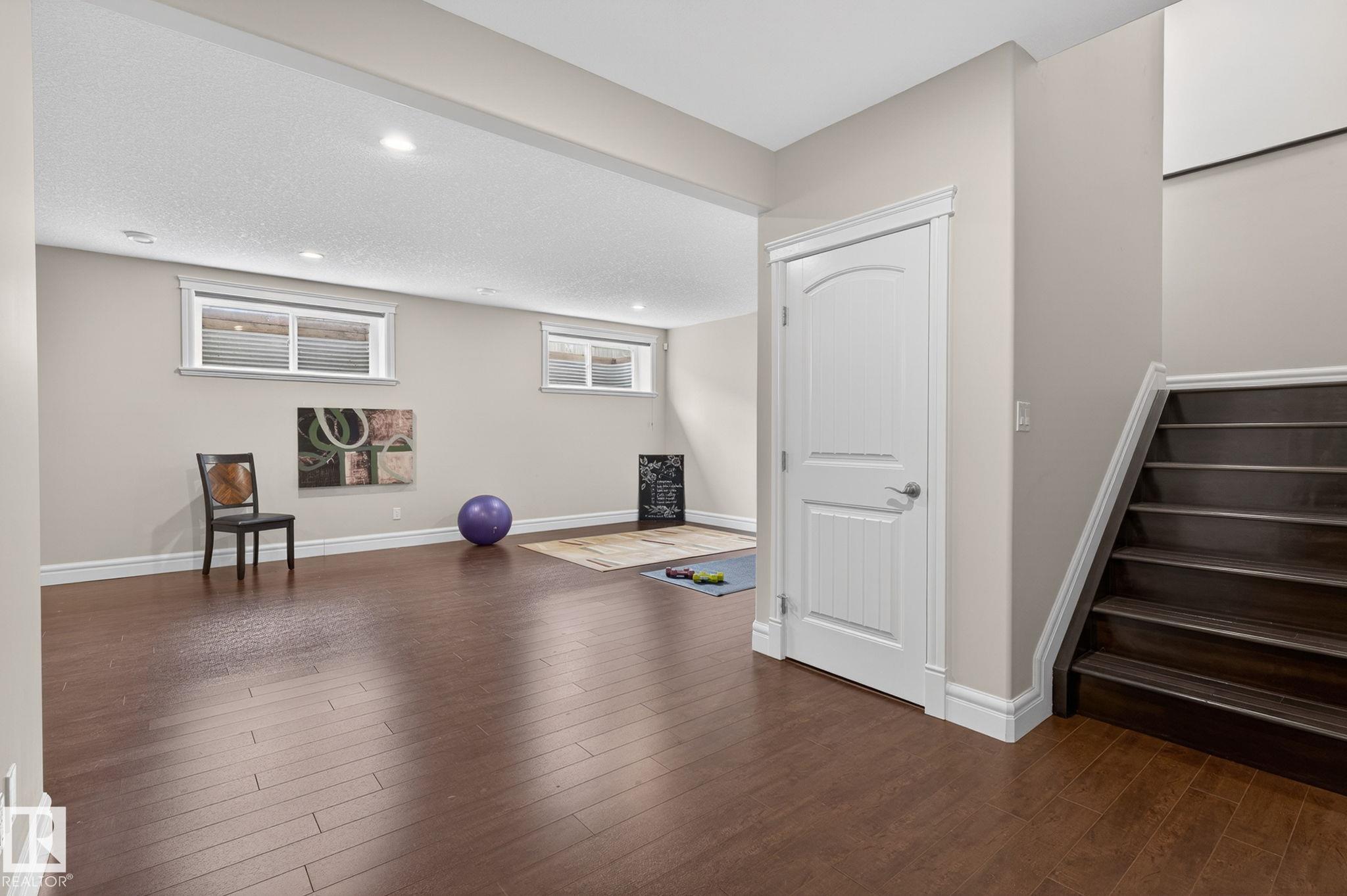 https://zimg.paragon.ice.com/ParagonImages/Property/PM/RAE/225400921/48/0/0/5c5c4b20fbfdadcbfab68504a4bac963/1/0f3f226c36b86dee6762902265b123ad/225400921-86ff9650-152e-4528-99a4-8329582fa3aa.JPG
