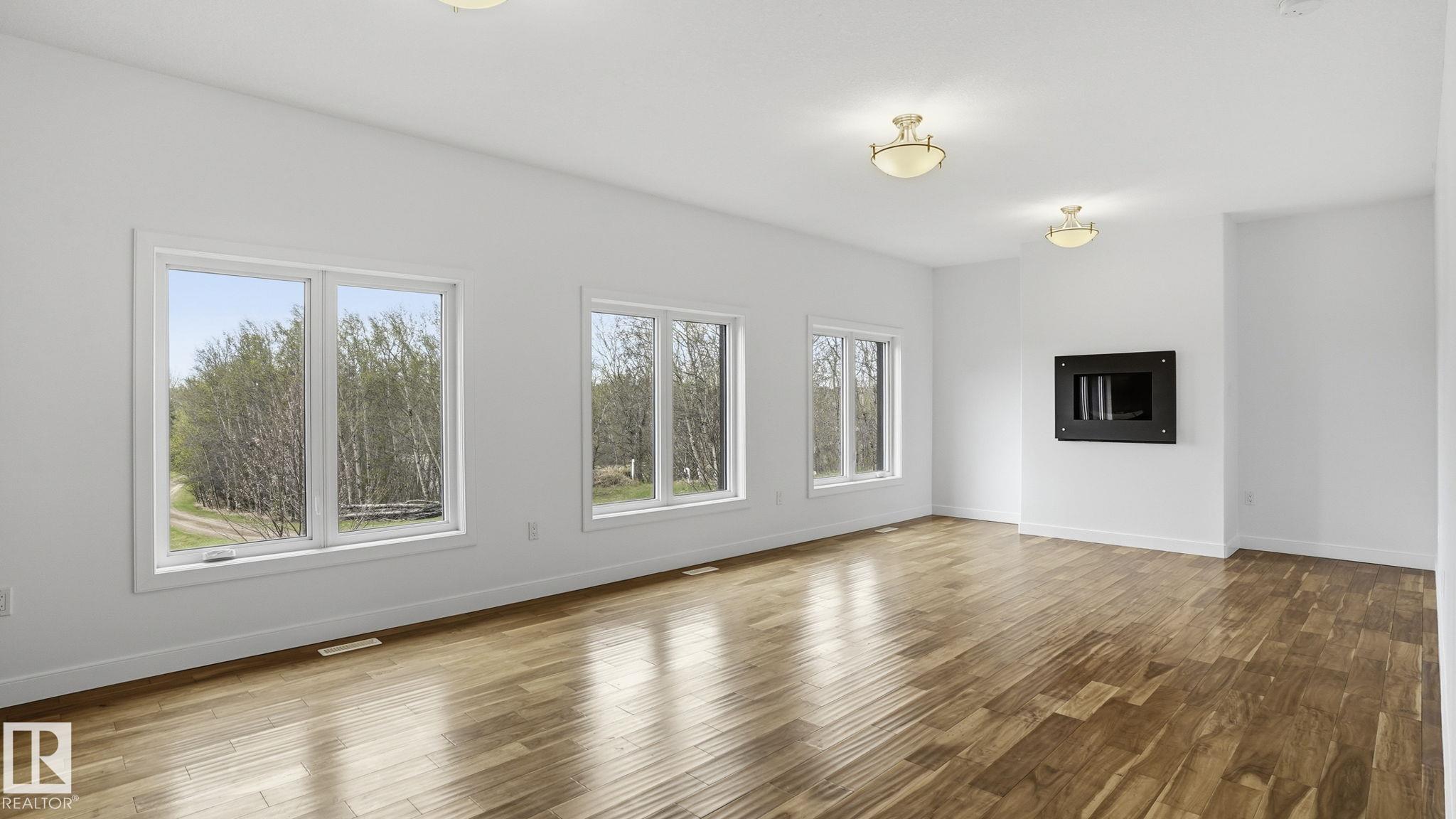 Photo 14 at 22 - 52421 Rge Road 15, Spring Hills, Rural Parkland County