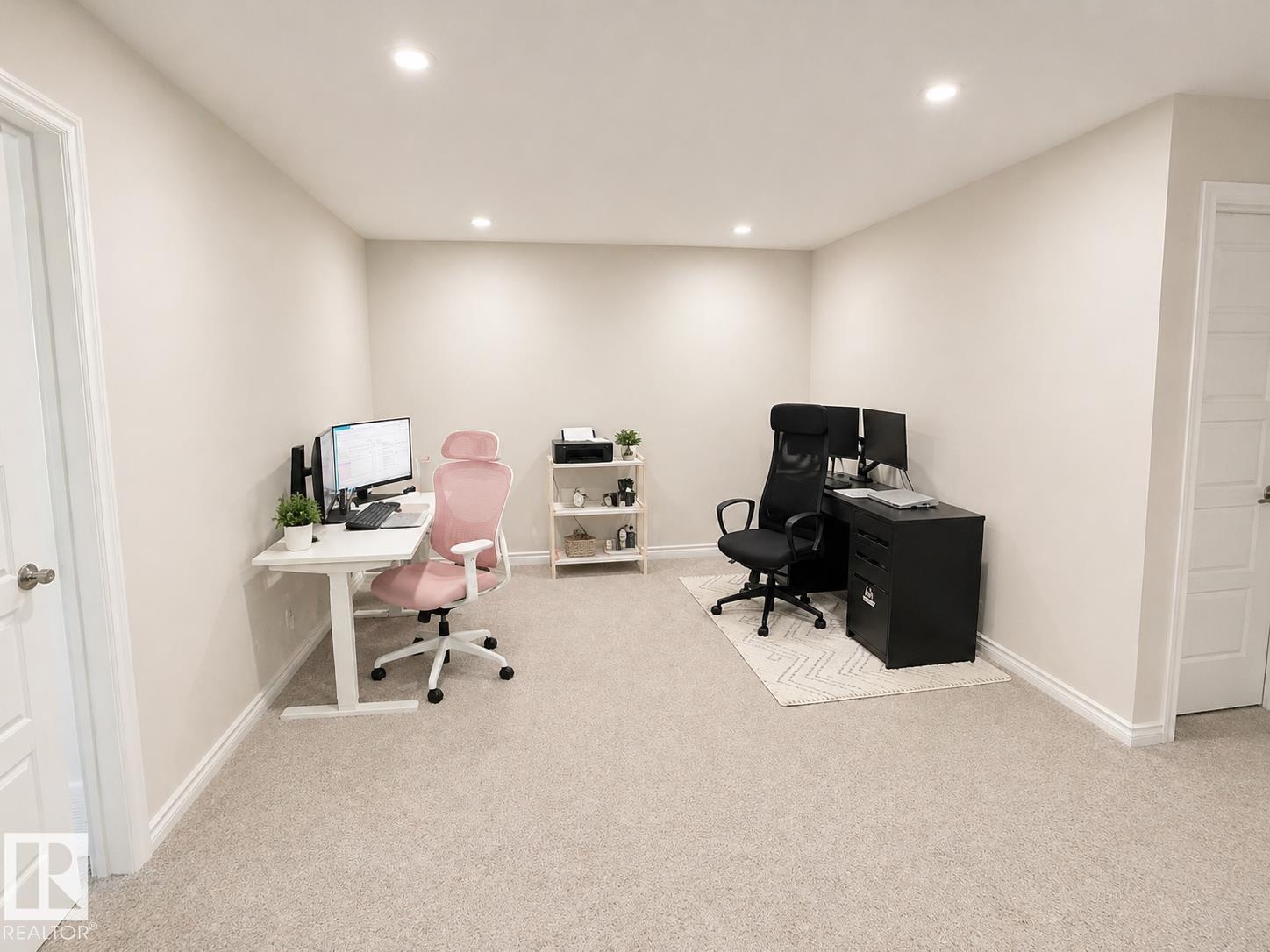 https://zimg.paragon.ice.com/ParagonImages/Property/PM/RAE/225400926/16/0/0/582ccf04afe093d0cdc18374e0cefc20/1/8b71d72f95bdb9d2d0c03526de26072a/225400926-bac9adb9-c3bd-4cc6-a56a-cdc693095d56.JPG