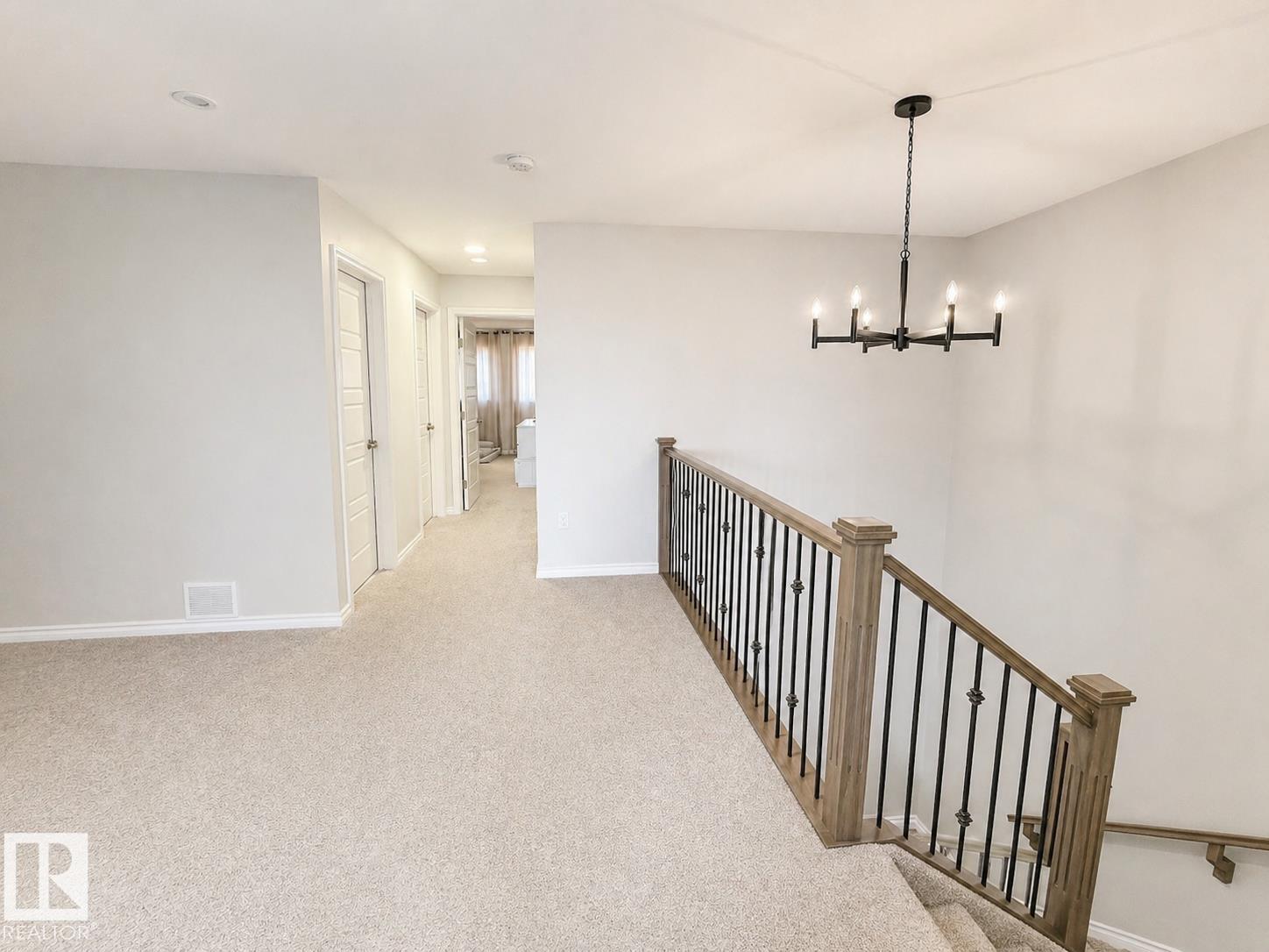 https://zimg.paragon.ice.com/ParagonImages/Property/PM/RAE/225400926/6/0/0/76ba0d741166d7724017ac0c82bf0091/1/8b71d72f95bdb9d2d0c03526de26072a/225400926-b1bee376-ed37-4d5c-95cf-cb246fe3d4fe.JPG