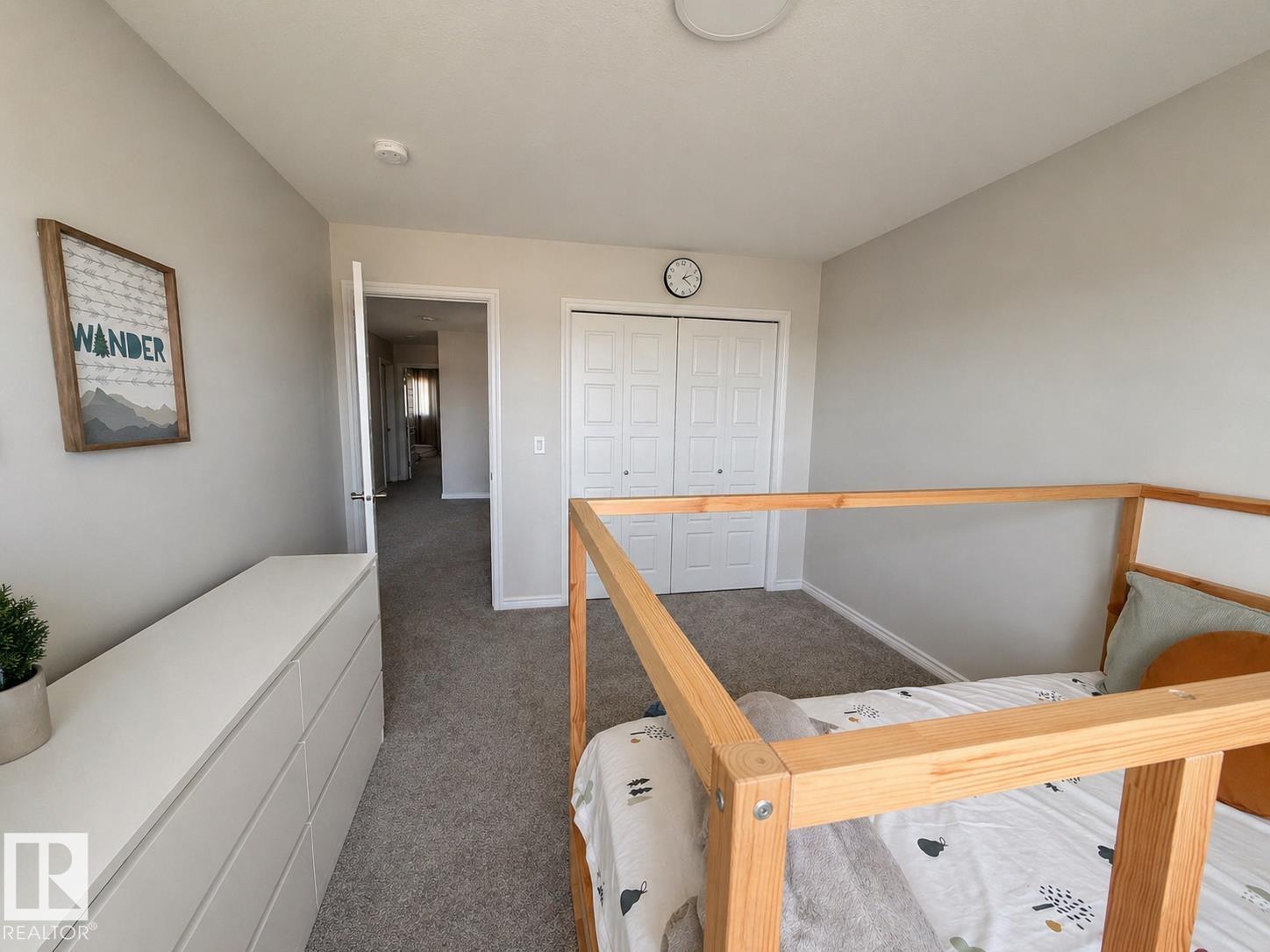 https://zimg.paragon.ice.com/ParagonImages/Property/PM/RAE/225400926/8/0/0/2ad2be914db9c07f40a50f97331870d5/1/8b71d72f95bdb9d2d0c03526de26072a/225400926-fe73209f-8775-43cd-b2b7-35457f389db7.JPG