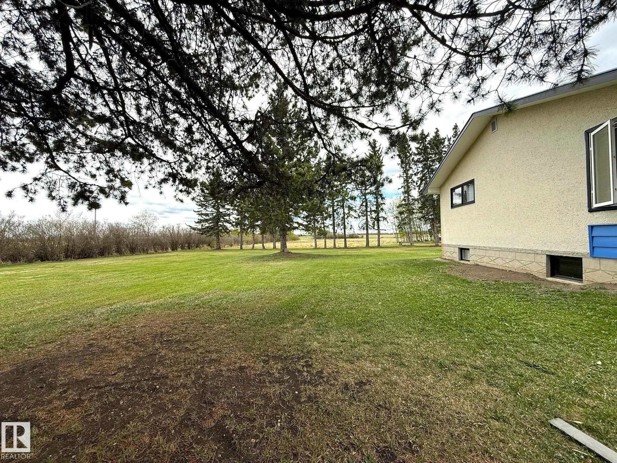 Photo 34 at 49054 Rng Rd 13, None, Rural Leduc County