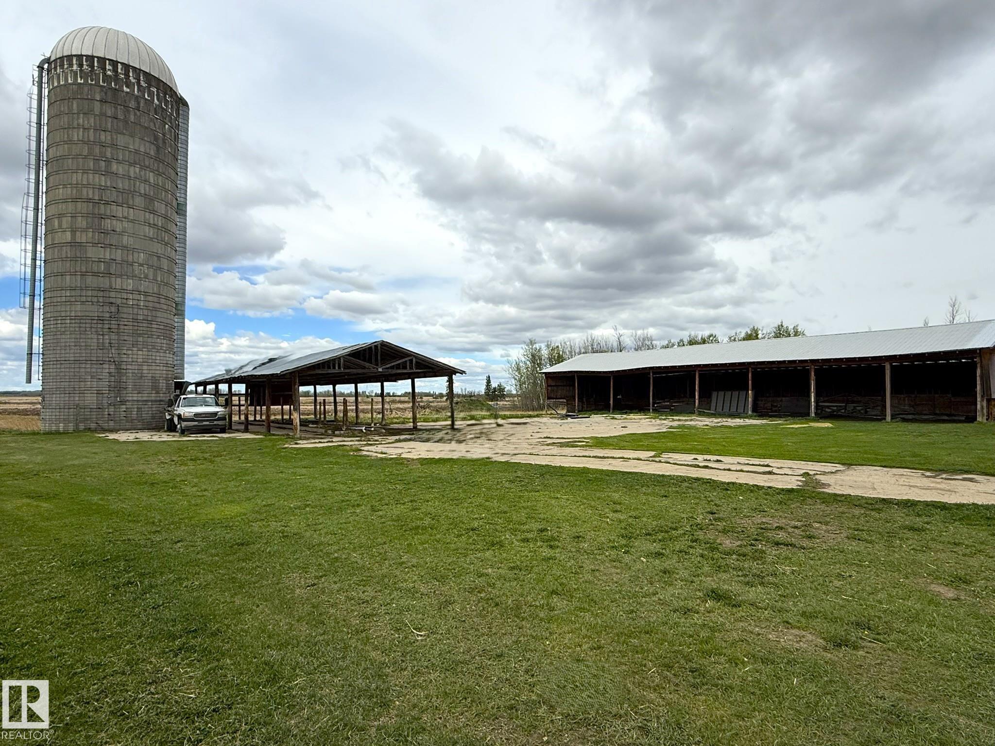 Photo 44 at 49054 Rng Rd 13, None, Rural Leduc County